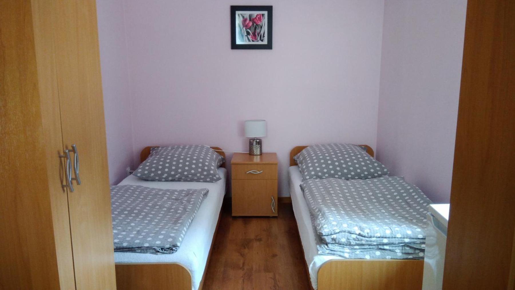 Large Twin Room photo 1