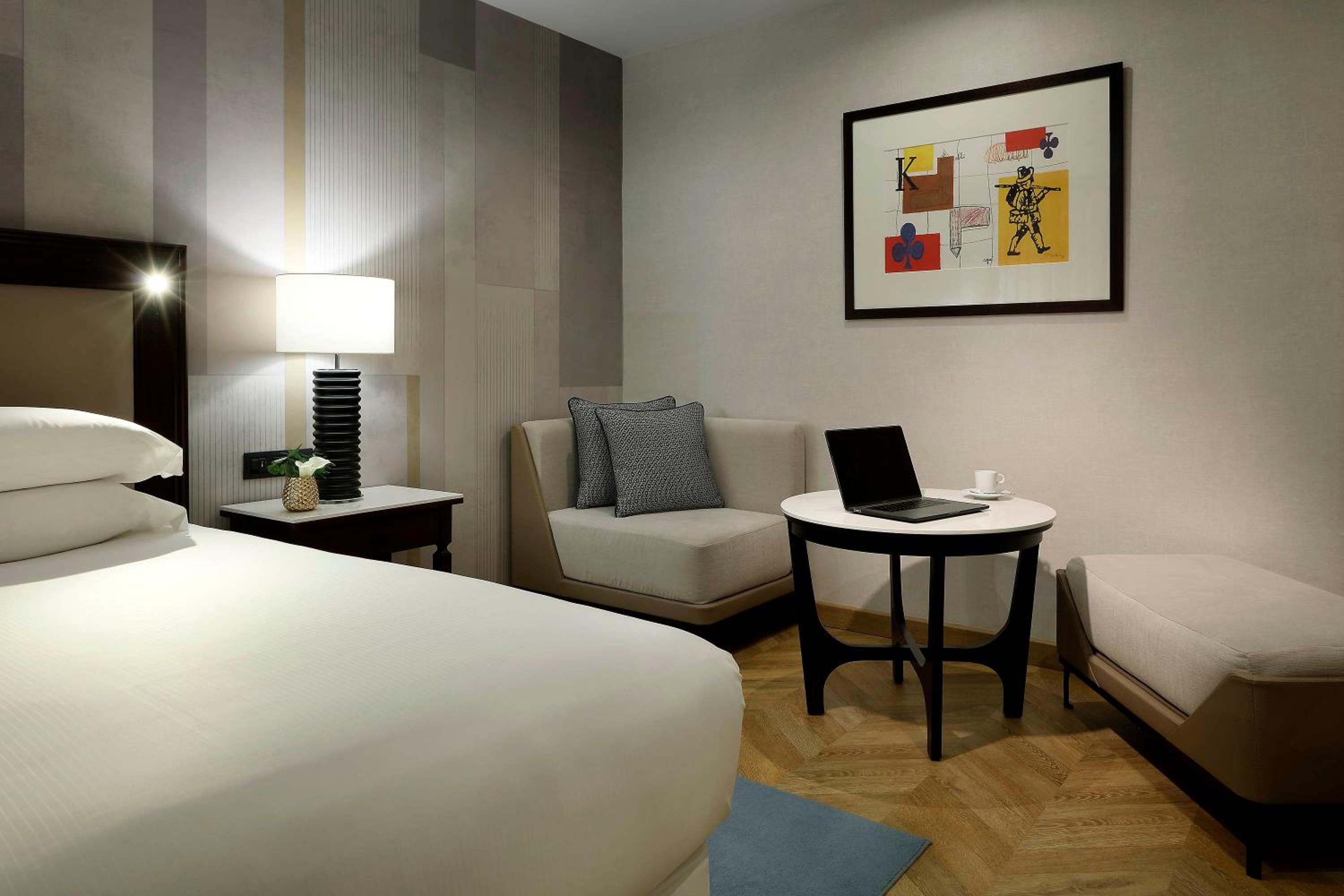 Deluxe Twin Room - Photo 3