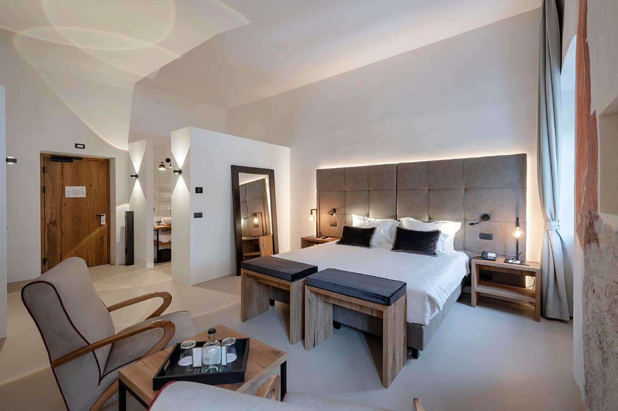 Deluxe Double or Twin Room - Photo 4