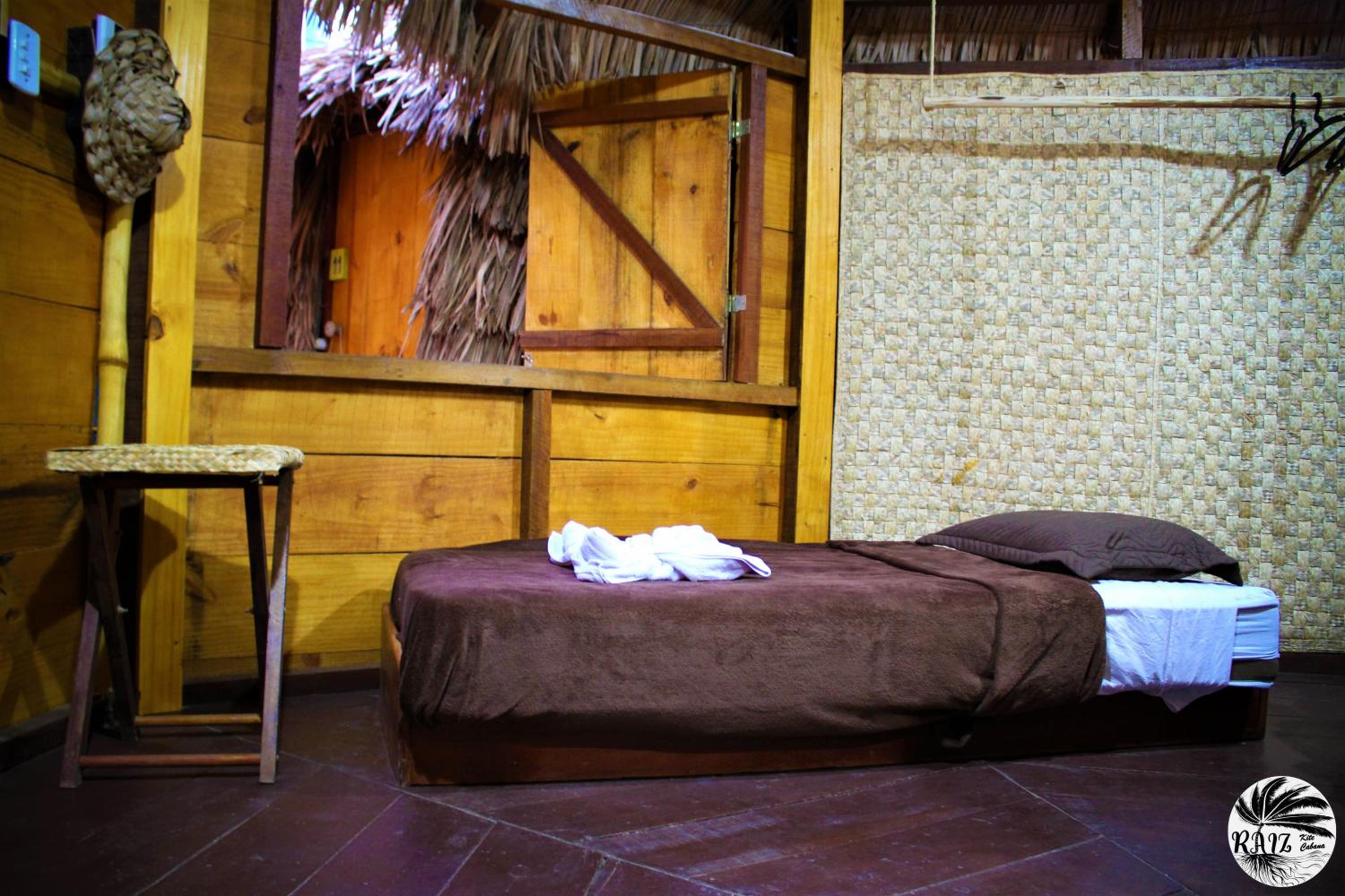 Deluxe Bungalow - Photo 5