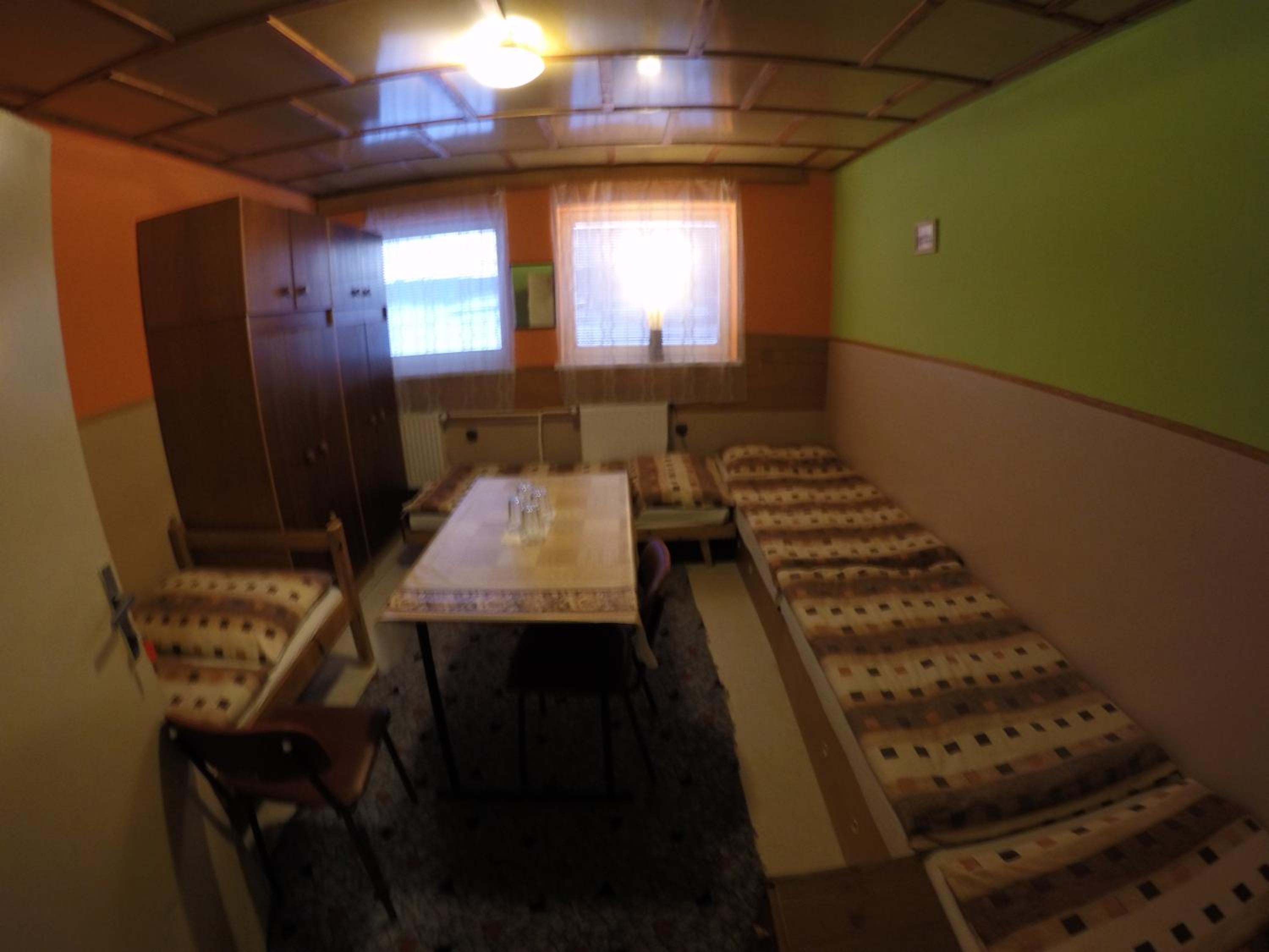 Quadruple Room - Photo 5