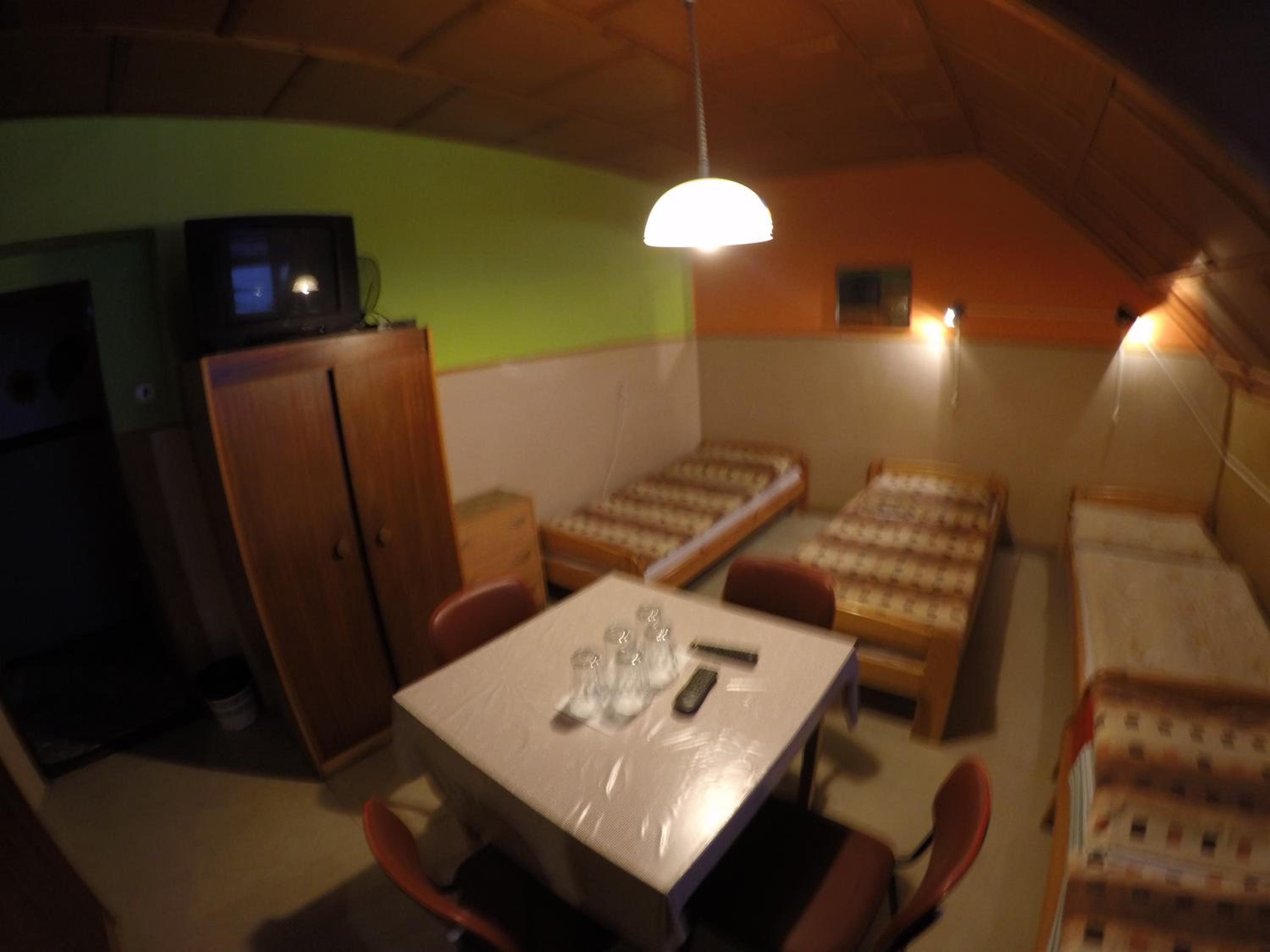 Quadruple Room - Photo 6
