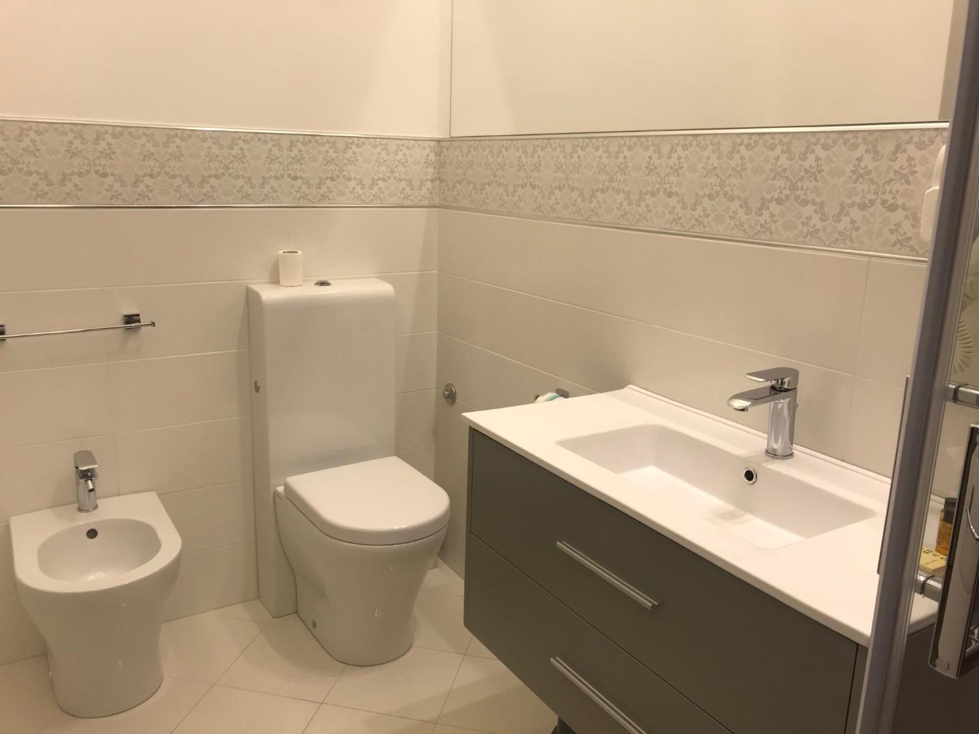 Double Room with Balcony photo 3