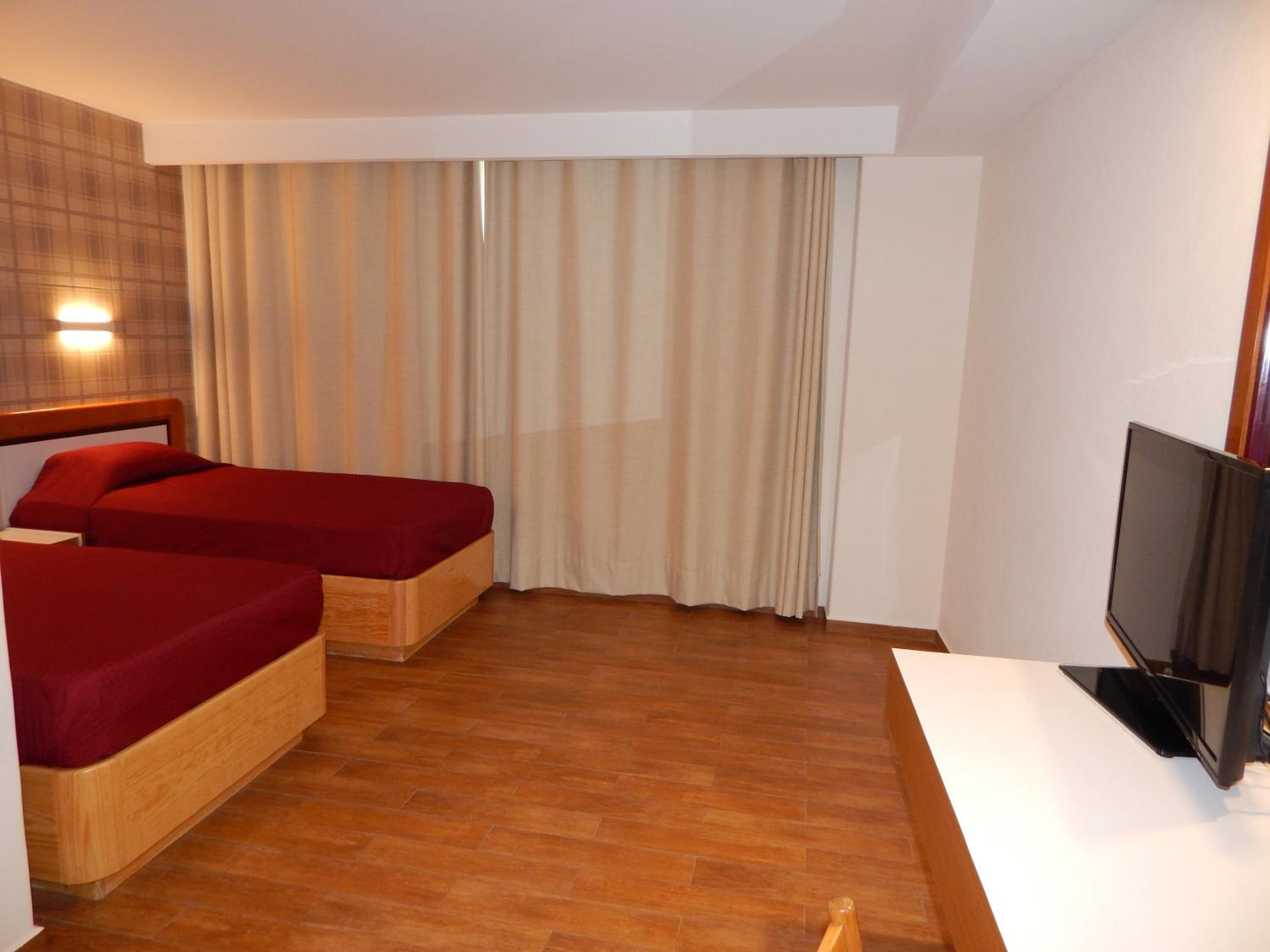 Standard Double Room photo 2