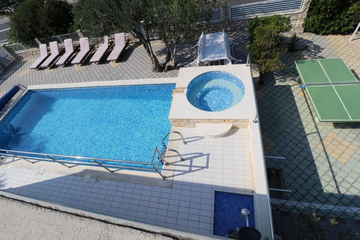 Apartment with Sea View photo 3