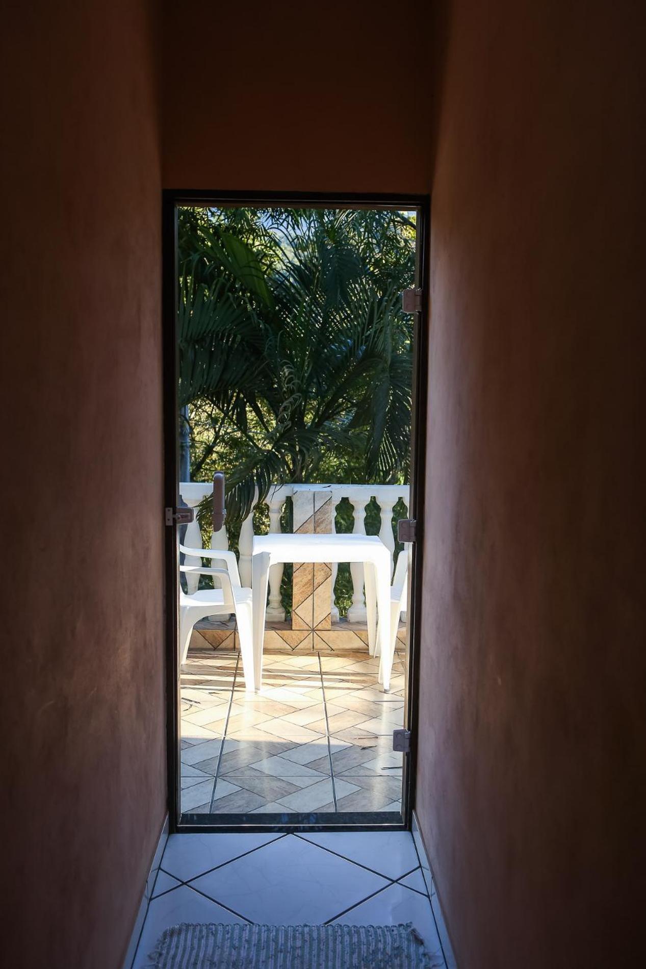 Family Room - Photo 17