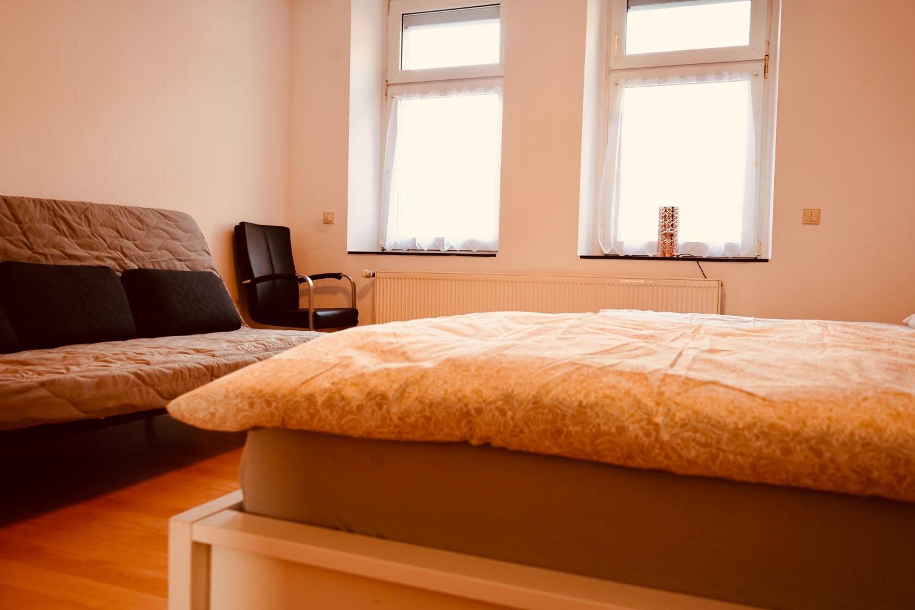 One-Bedroom Apartment photo 1