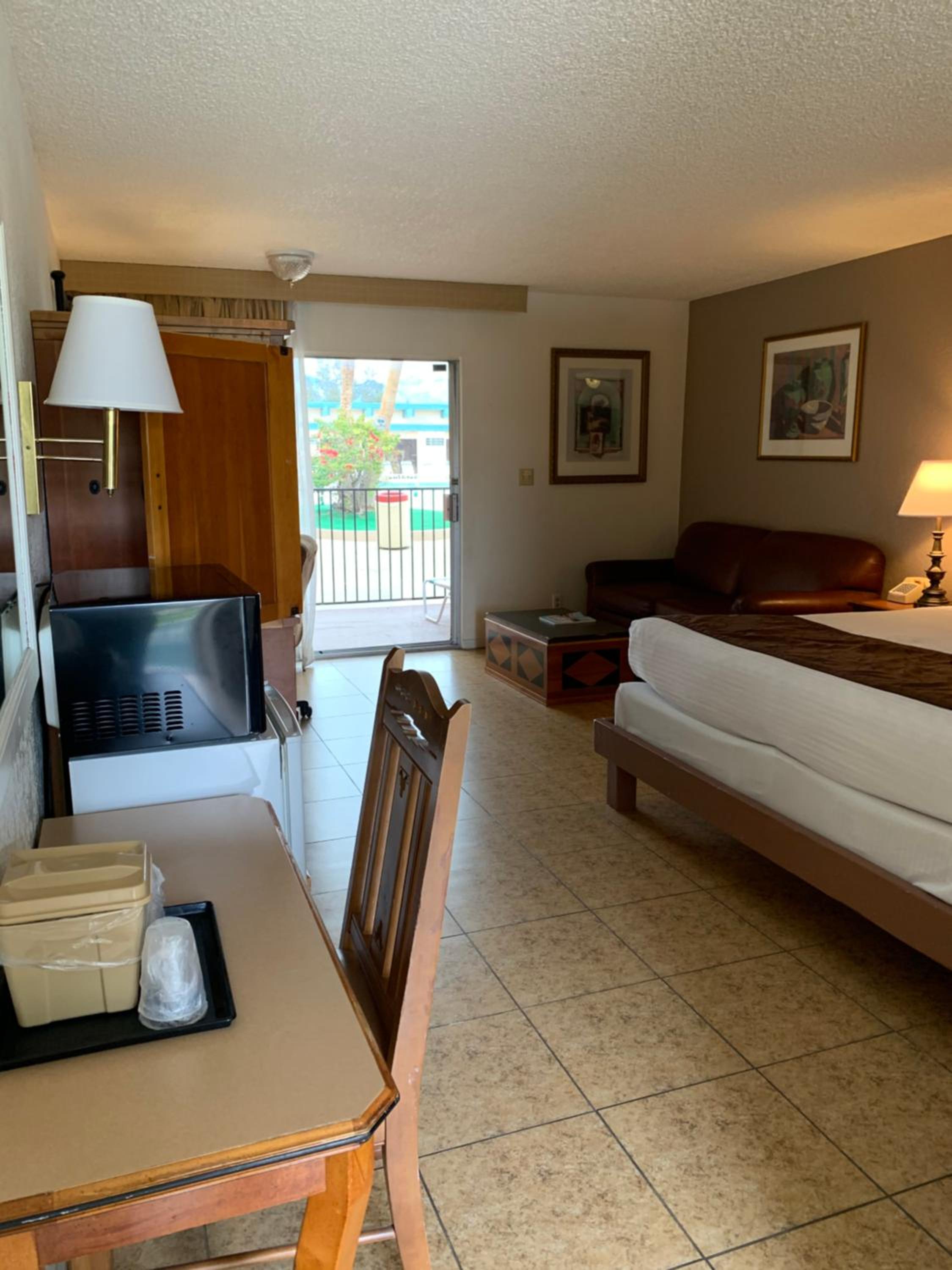 Deluxe King Room - Photo 1