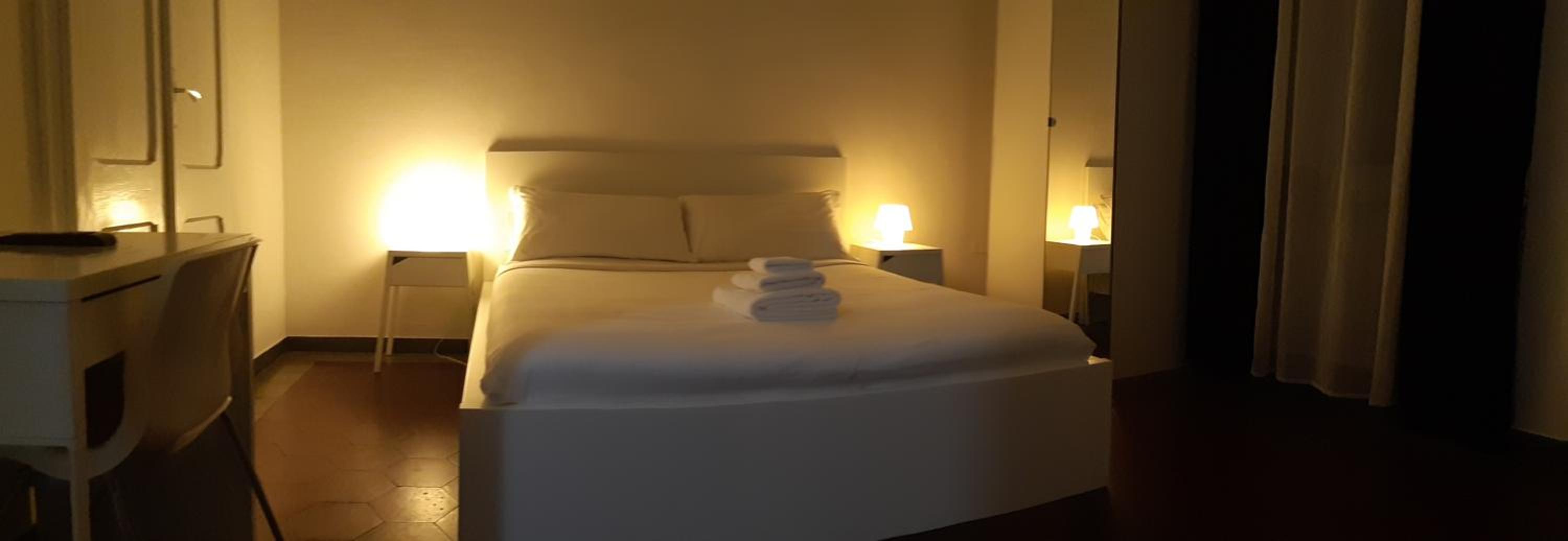 Double Room - Photo 14