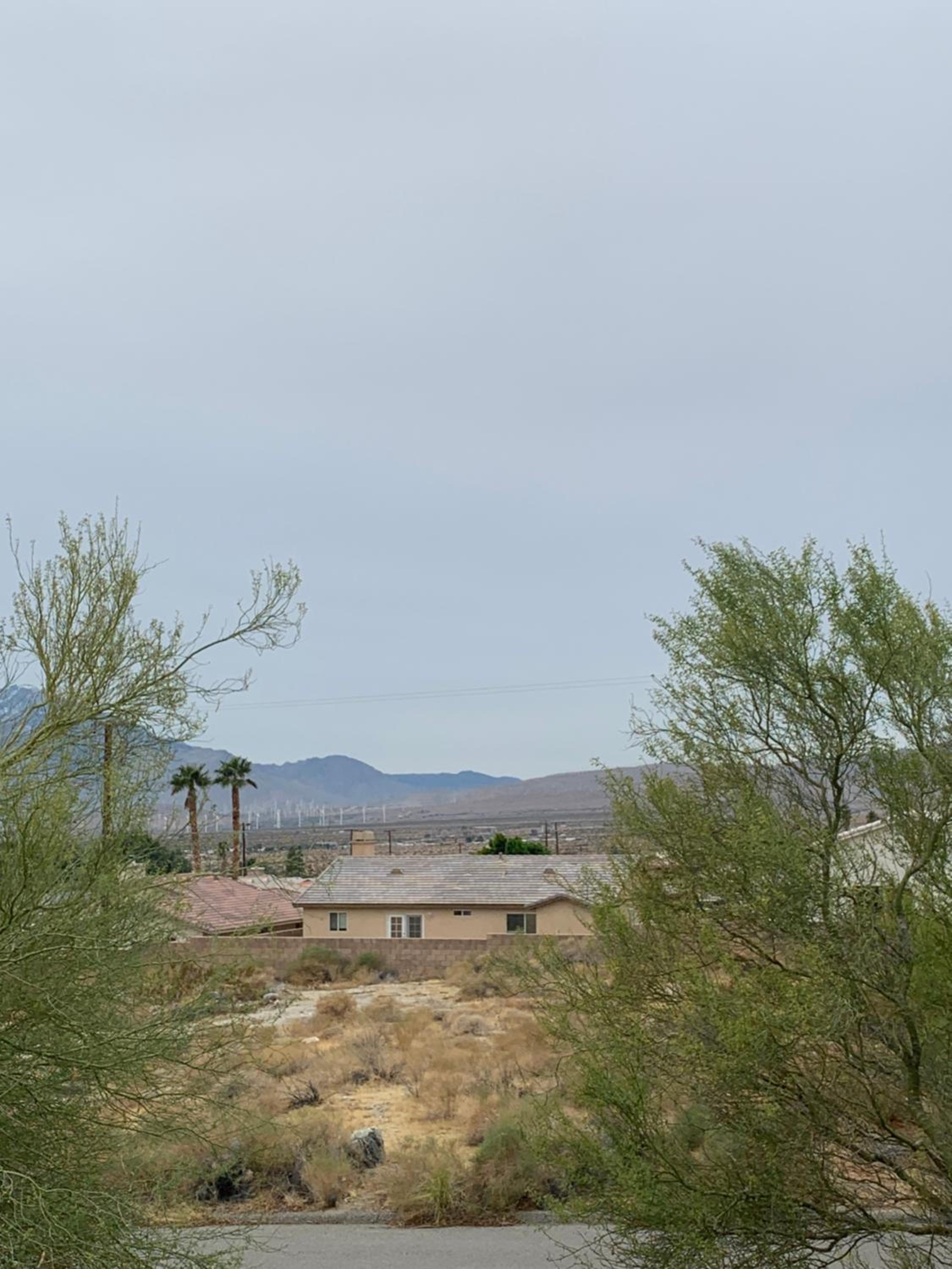 Deluxe Queen Room with Mountain View - Photo 2