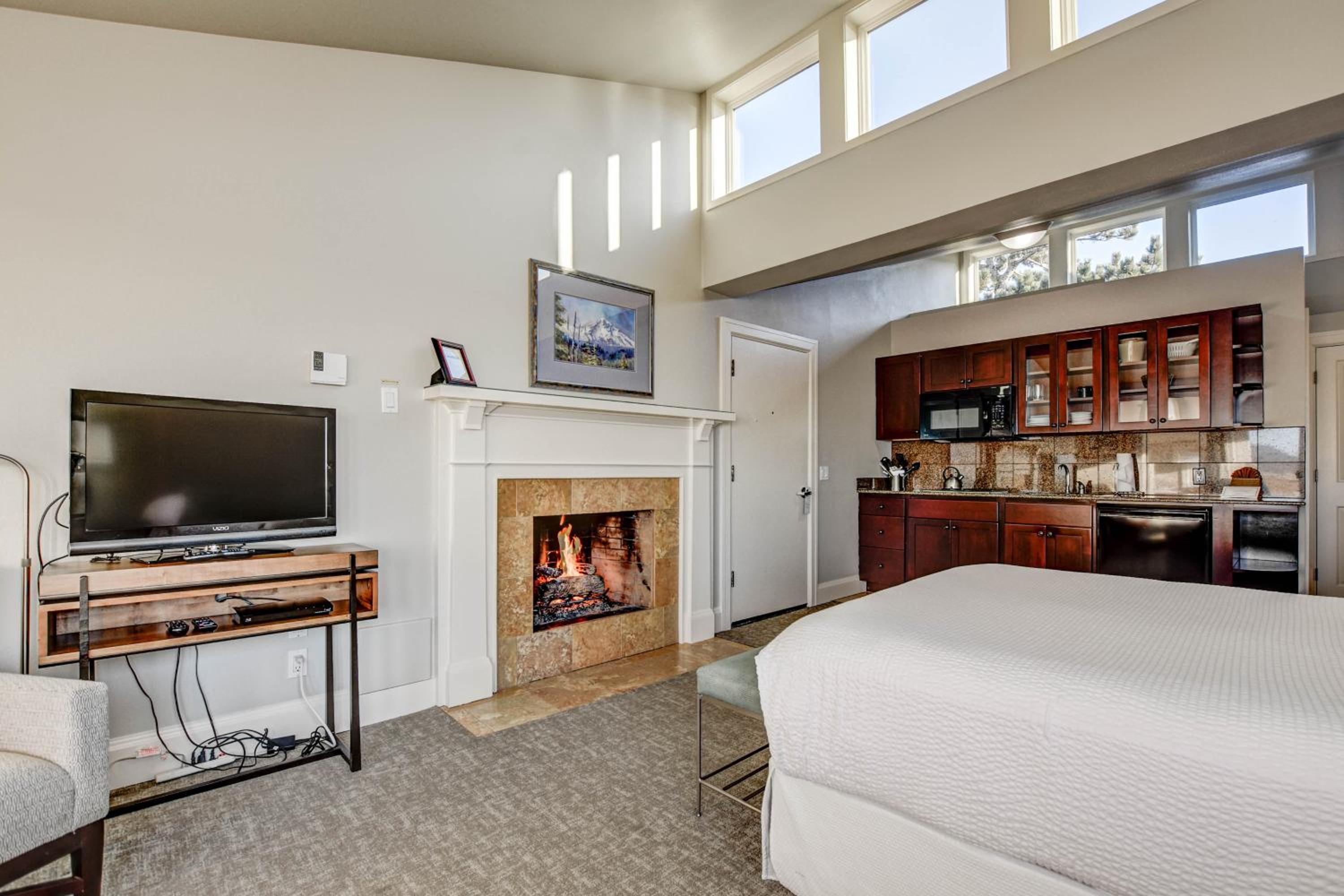 Flagship - Ocean Front Junior Suite photo 3