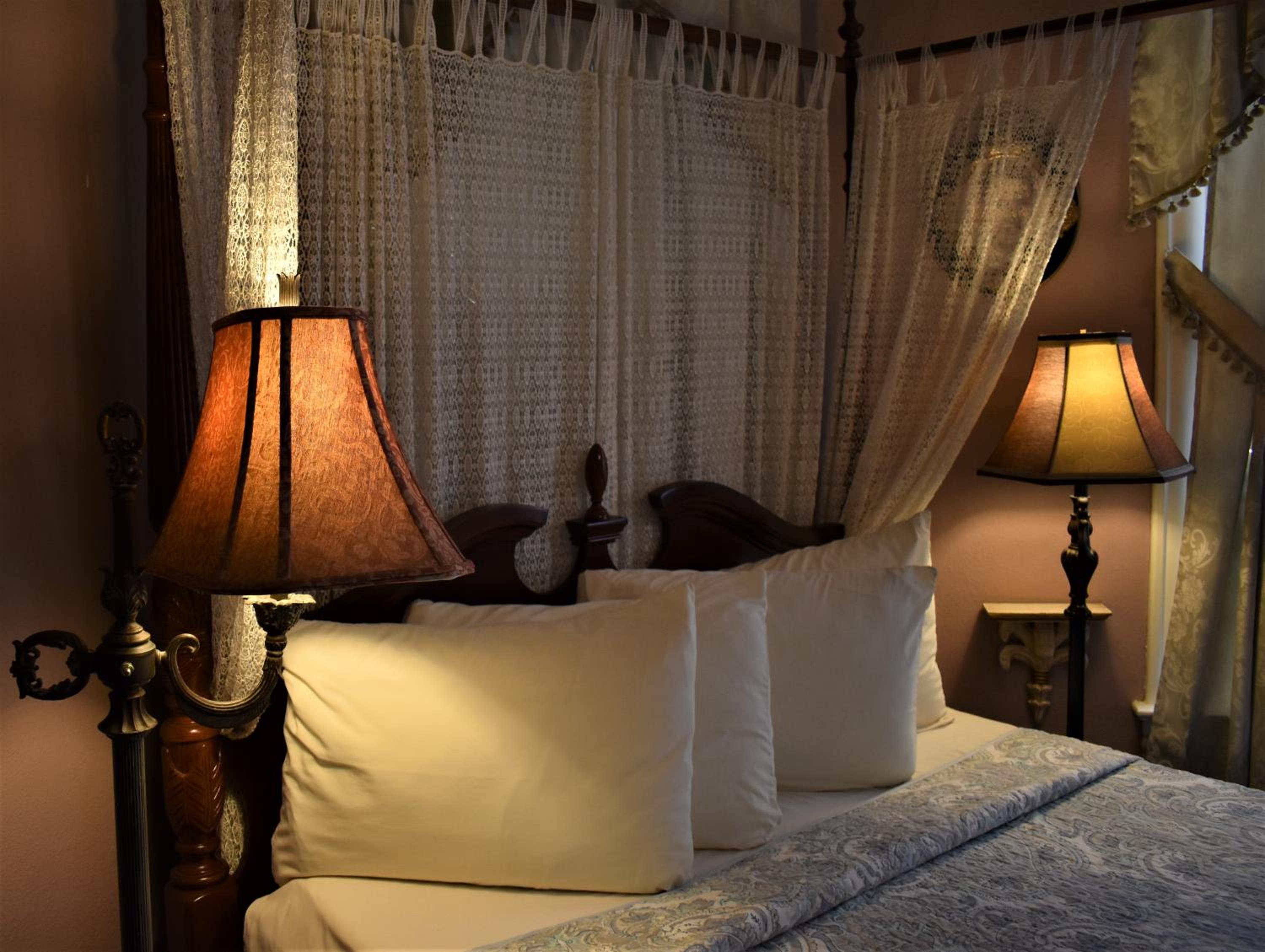 Sylvia's Room photo 2