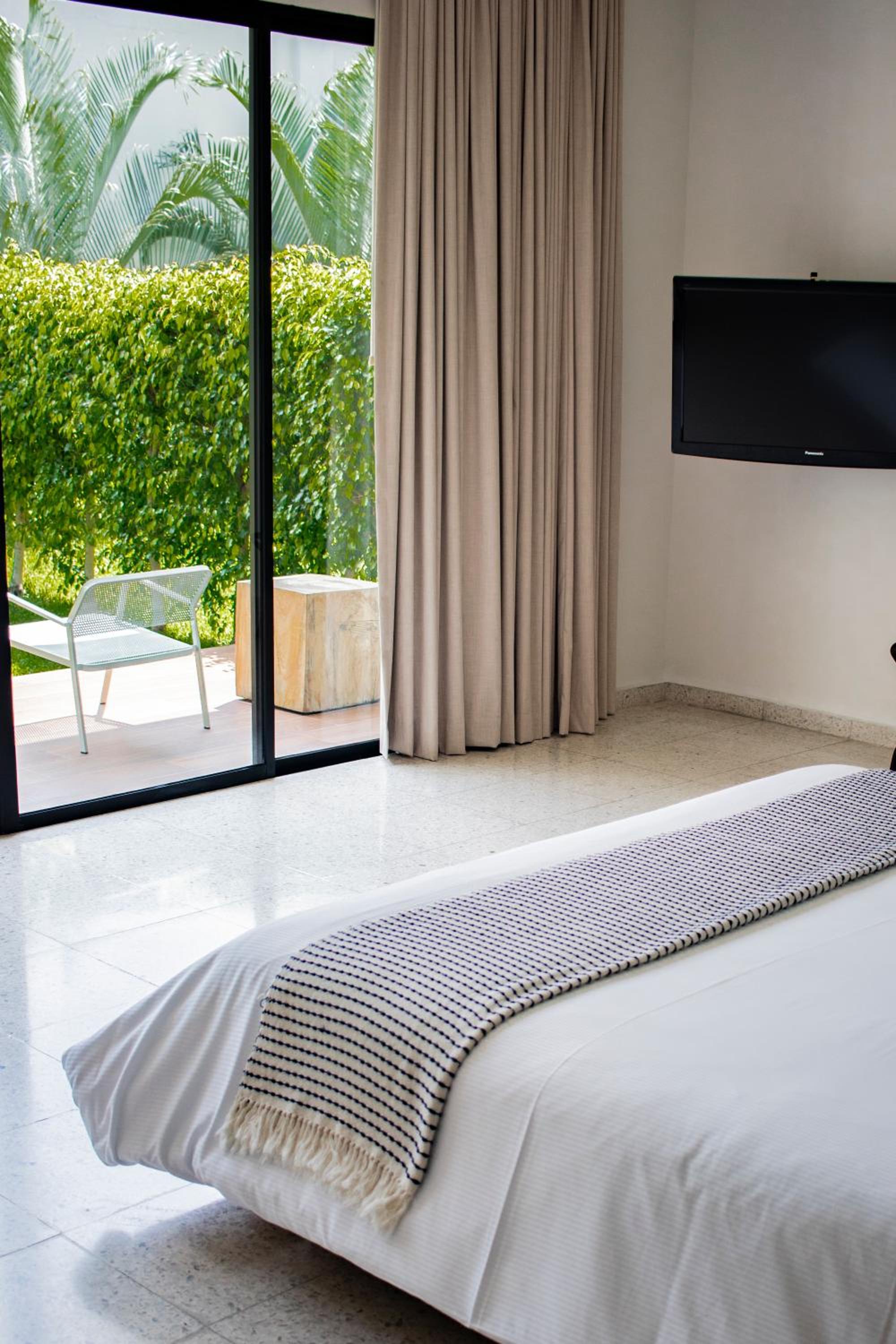King Room with Garden View photo 1