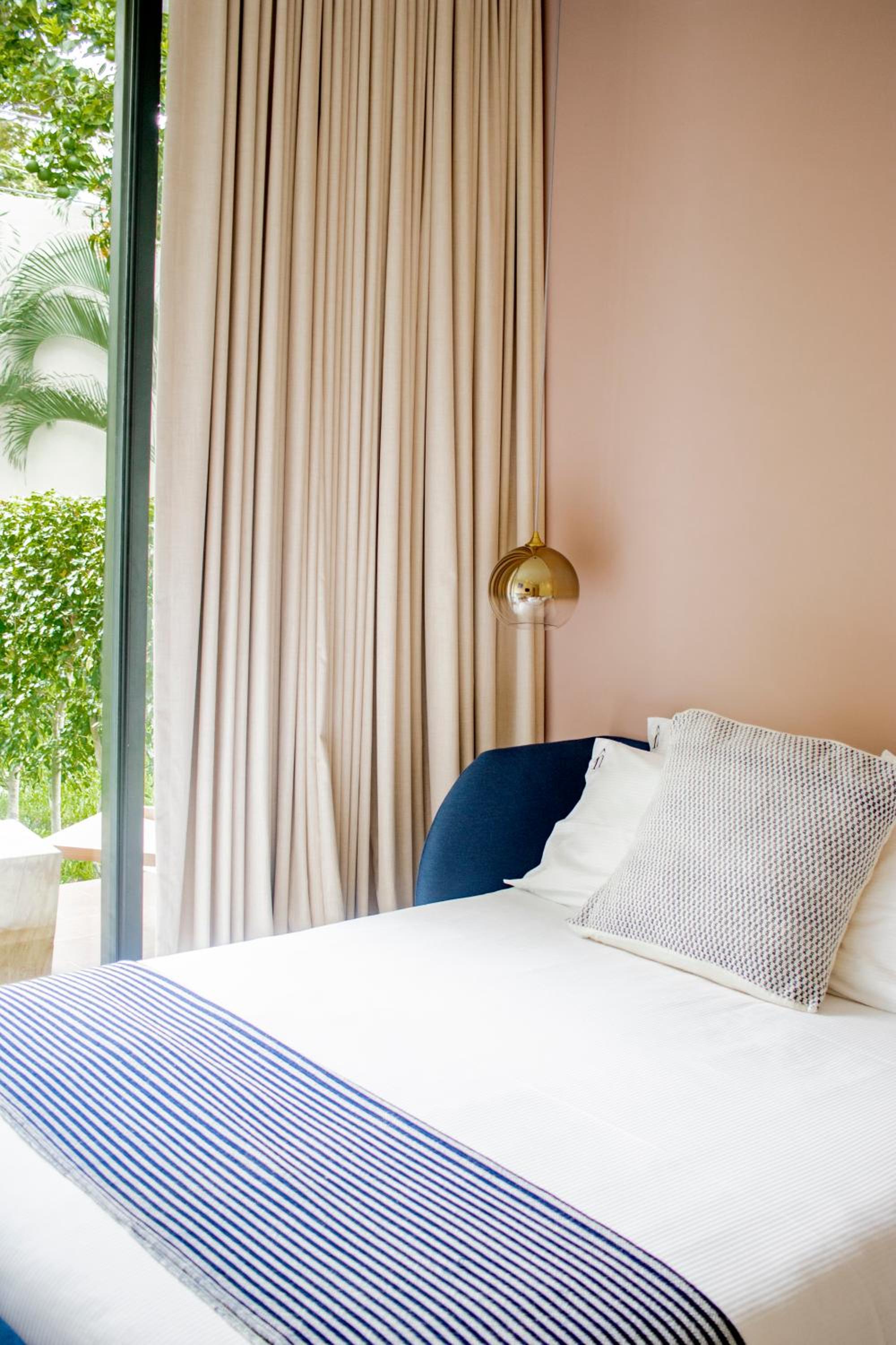 Twin Room with Garden View photo 2