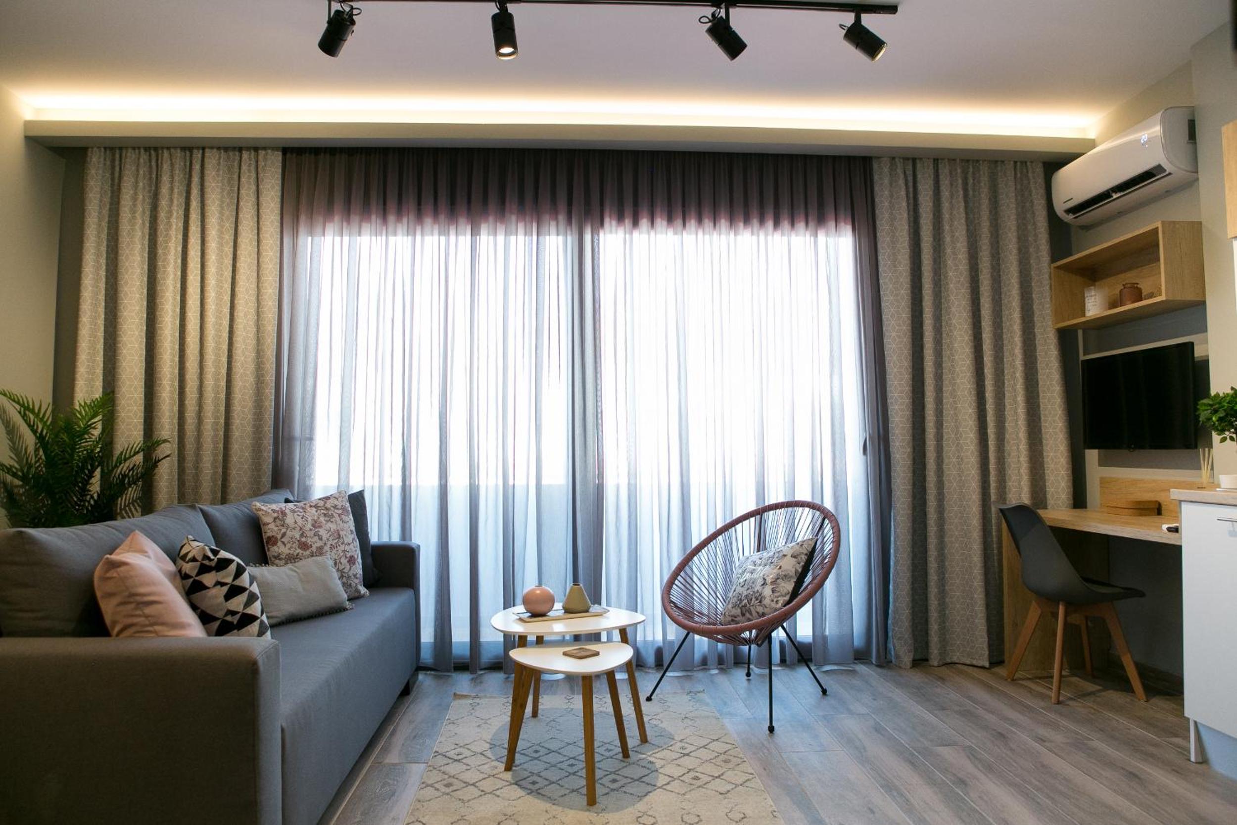 Two-Bedroom Apartment - Photo 19