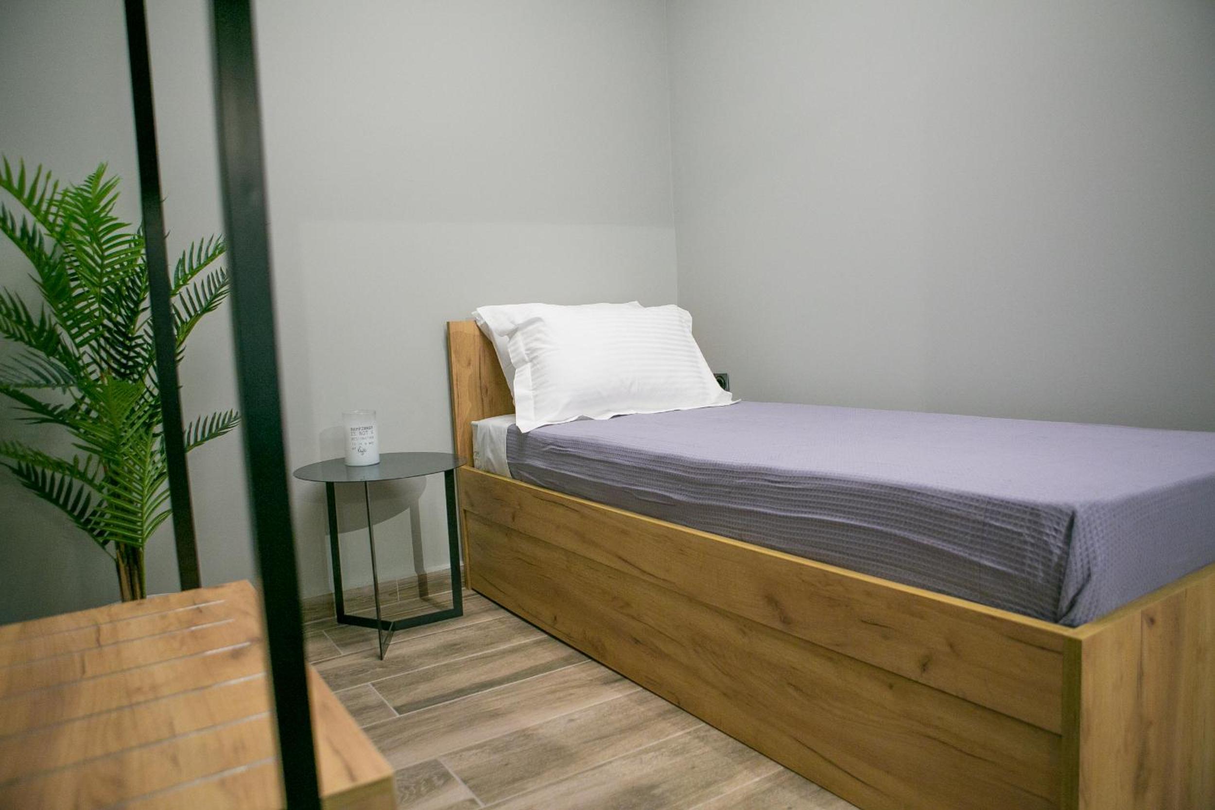 Two-Bedroom Apartment - Photo 12