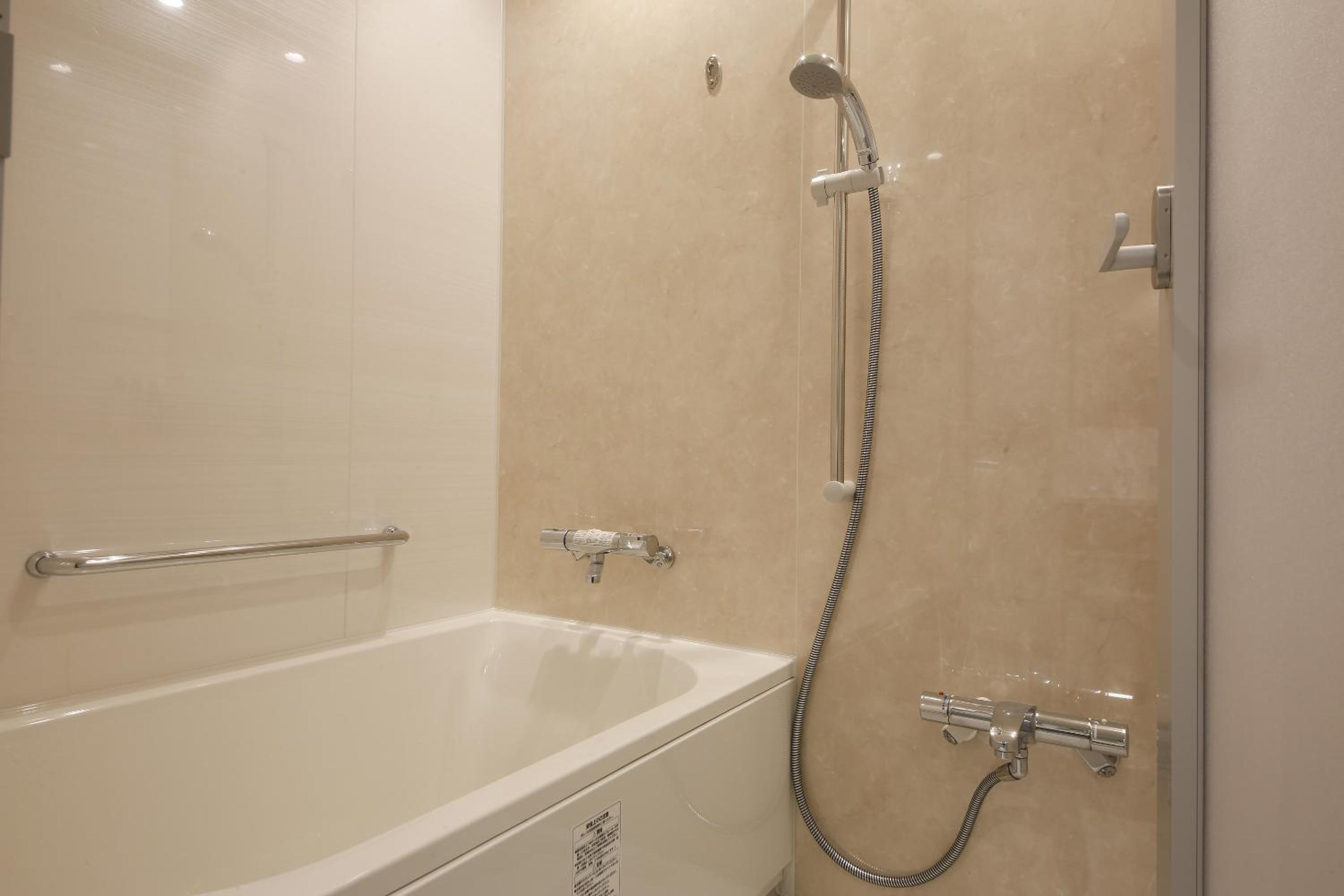 Standard Twin Room - Photo 5