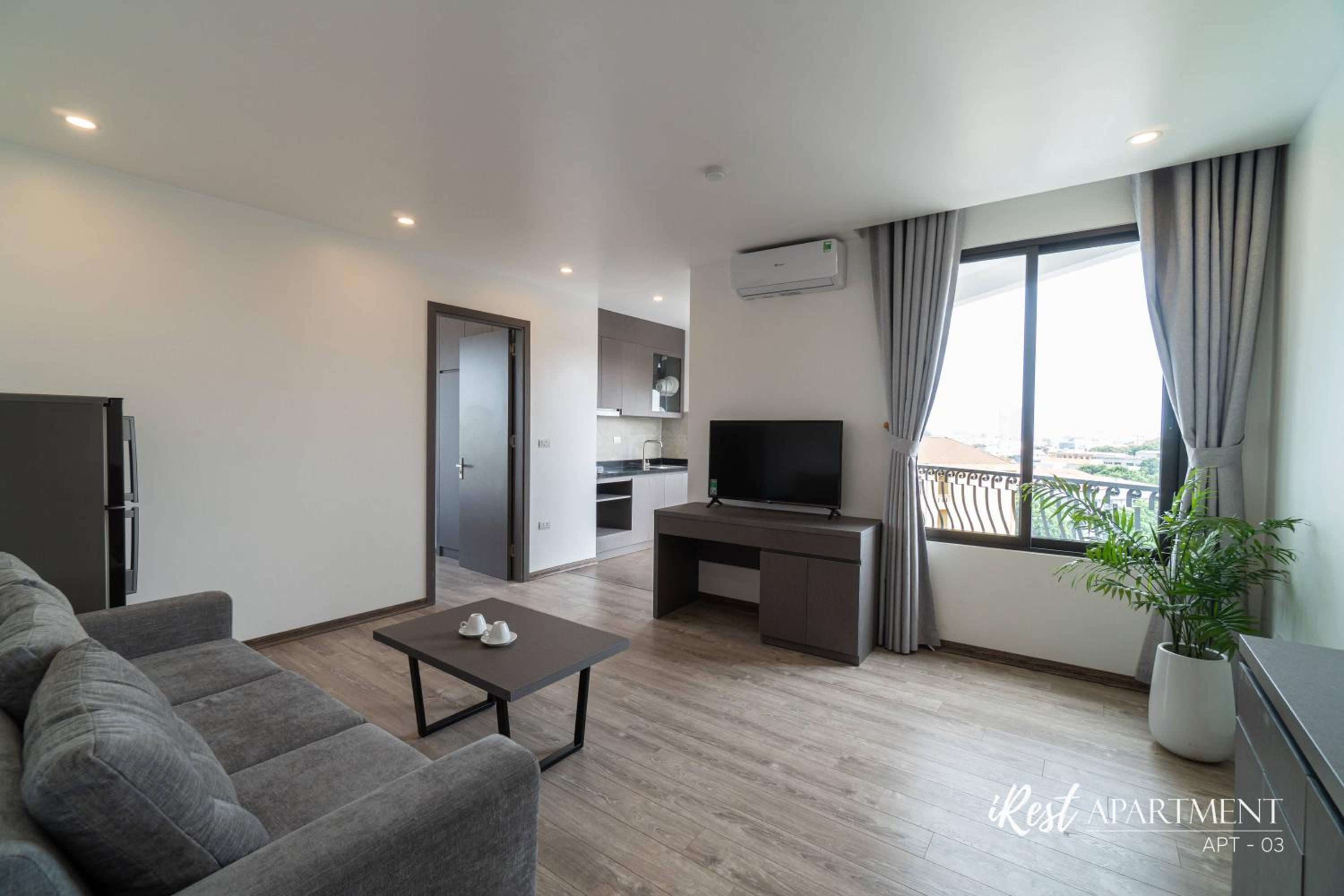 One-Bedroom Apartment - Photo 5