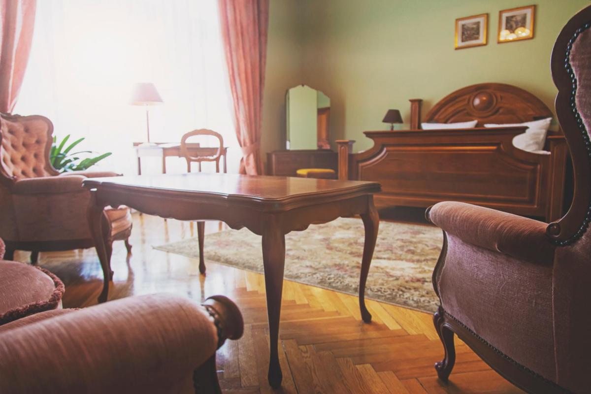Premium Double Room - Photo 29