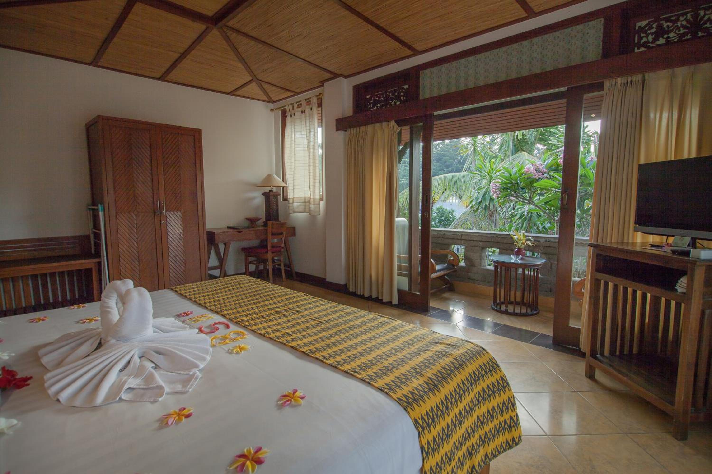 Superior Double or Twin Room - Photo 10