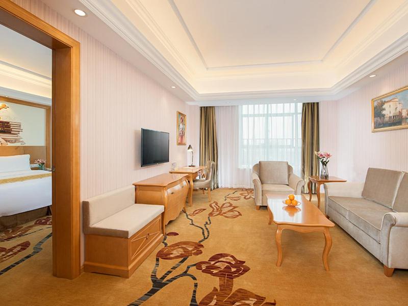 Excutive Suite