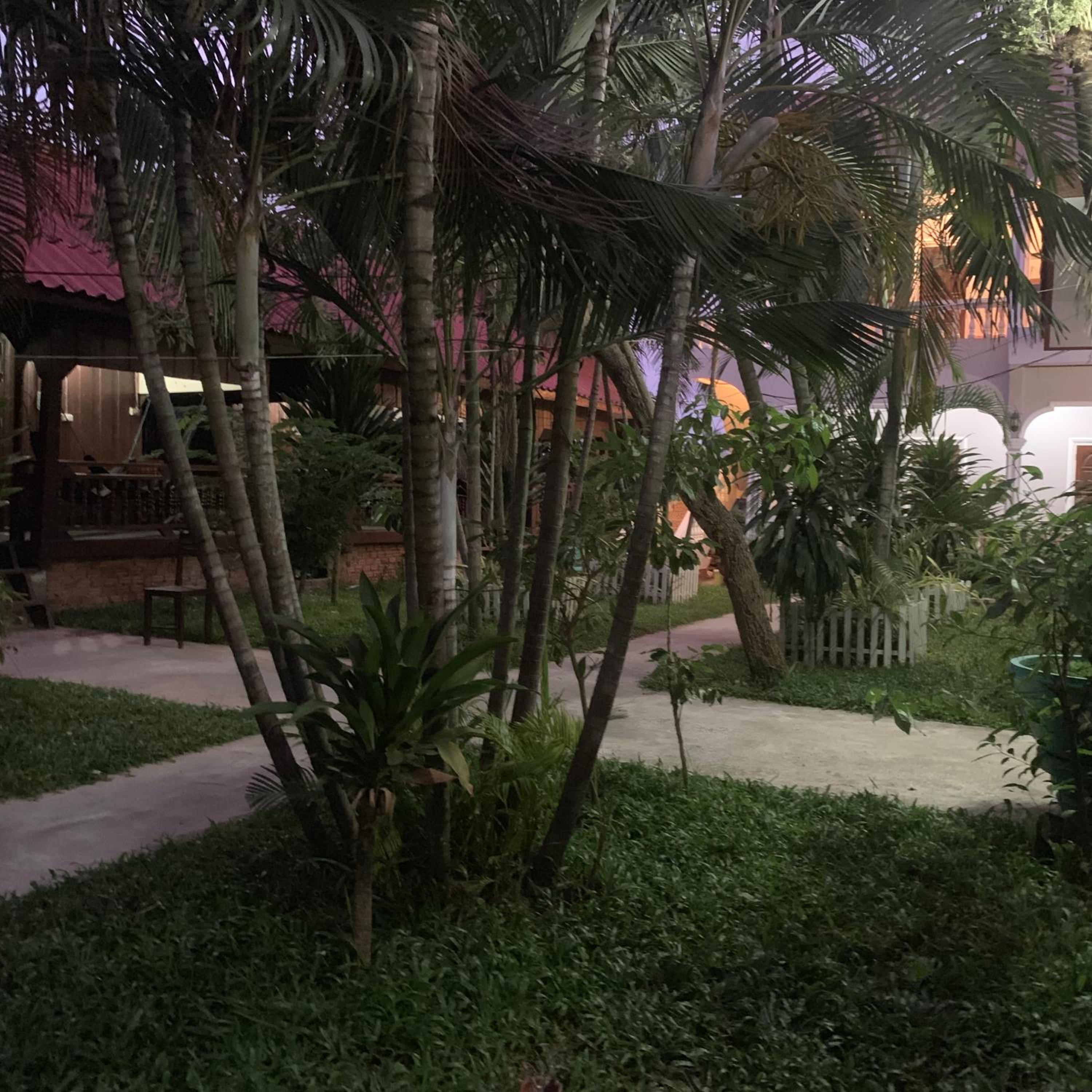 Bungalow with Fan - Photo 20