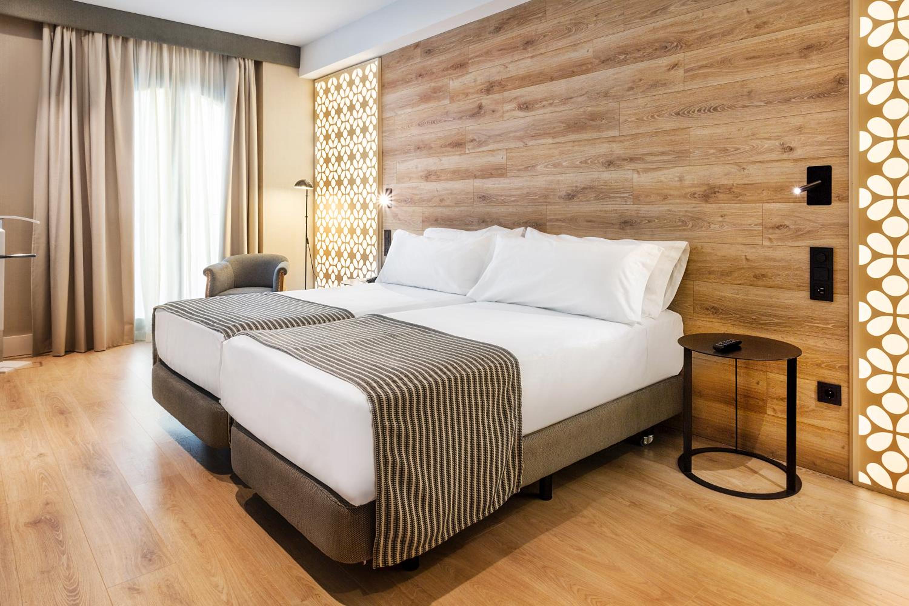 Habitación Doble o Twin Deluxe con Acceso al Spa Habitación Doble o Twin Deluxe con Acceso al Spa