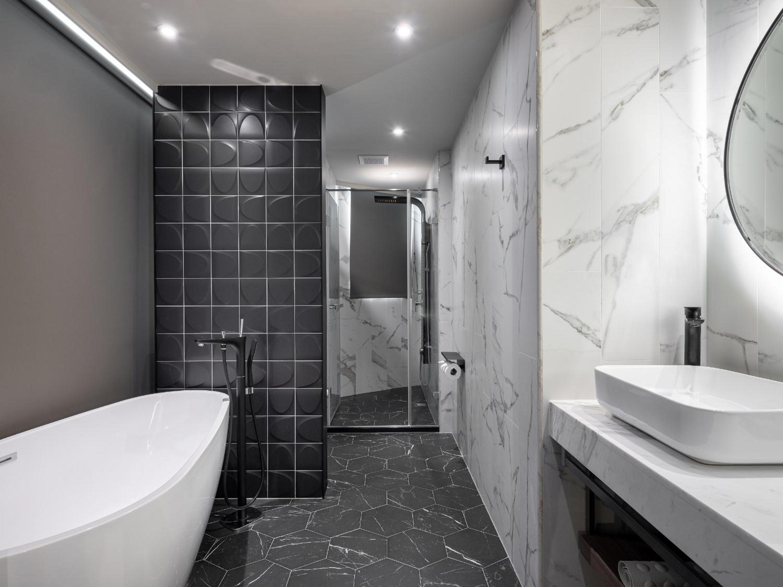 Grand Executive Suite - Photo 5