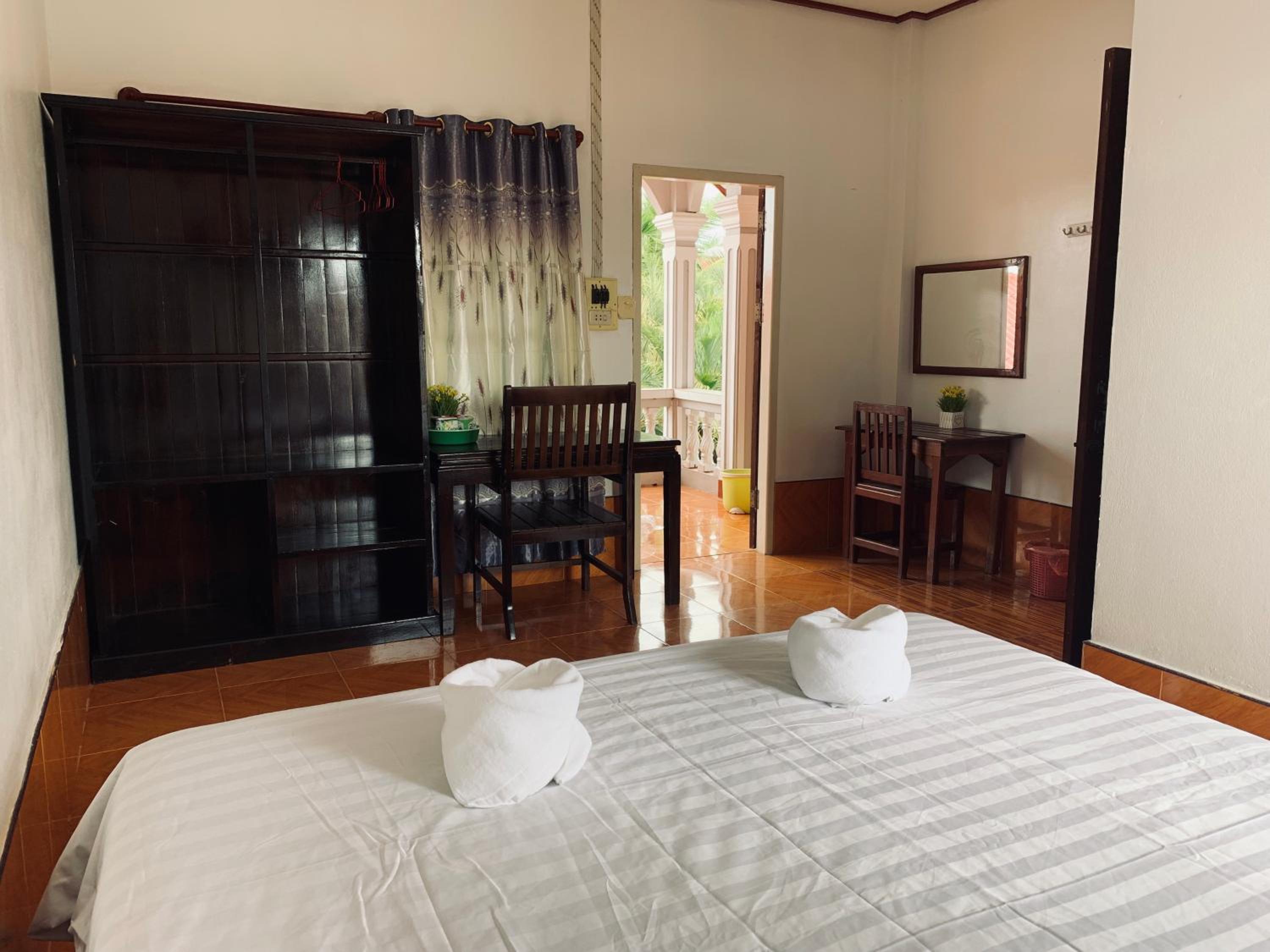 Standard Double Room - Photo 5