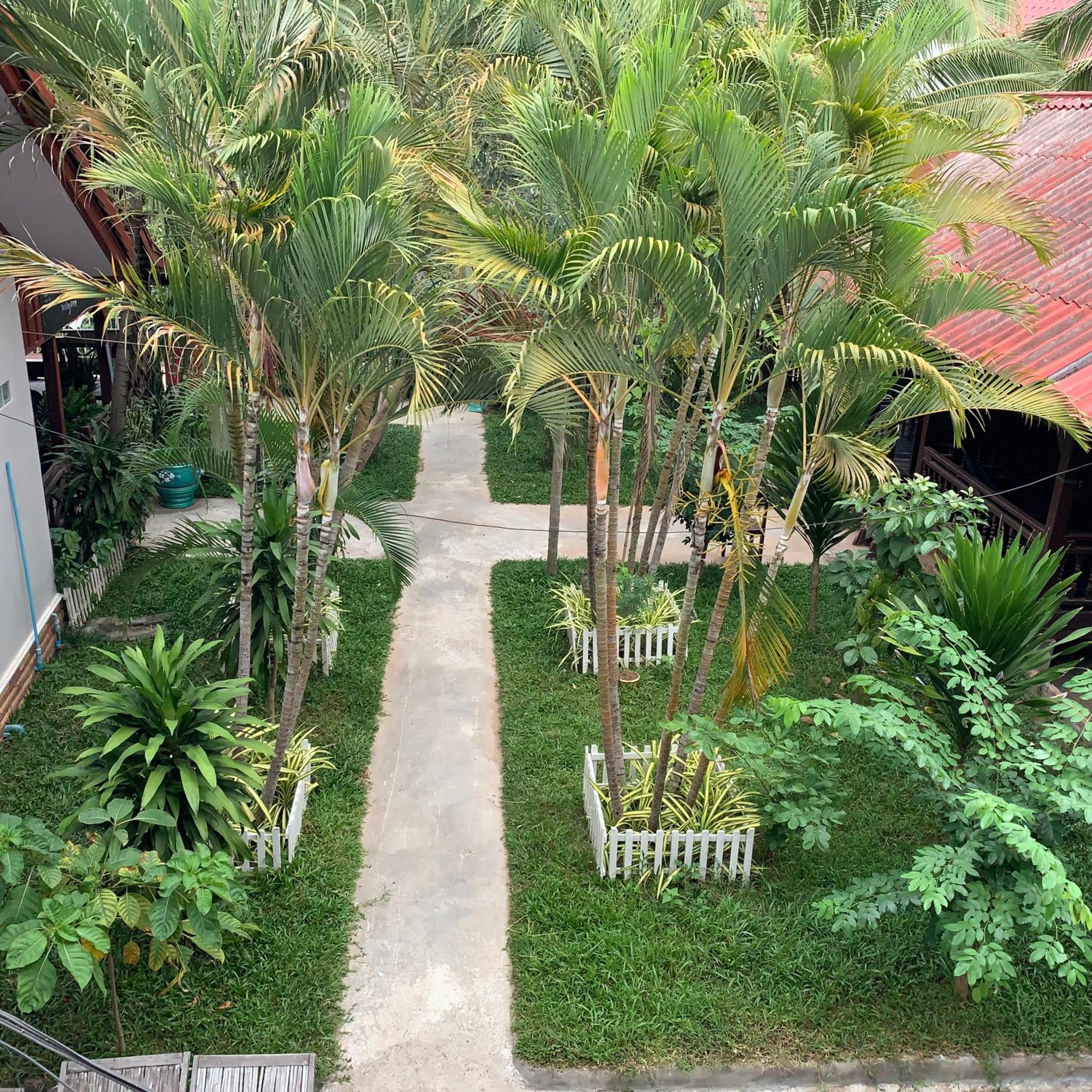 Standard Double Room - Photo 15