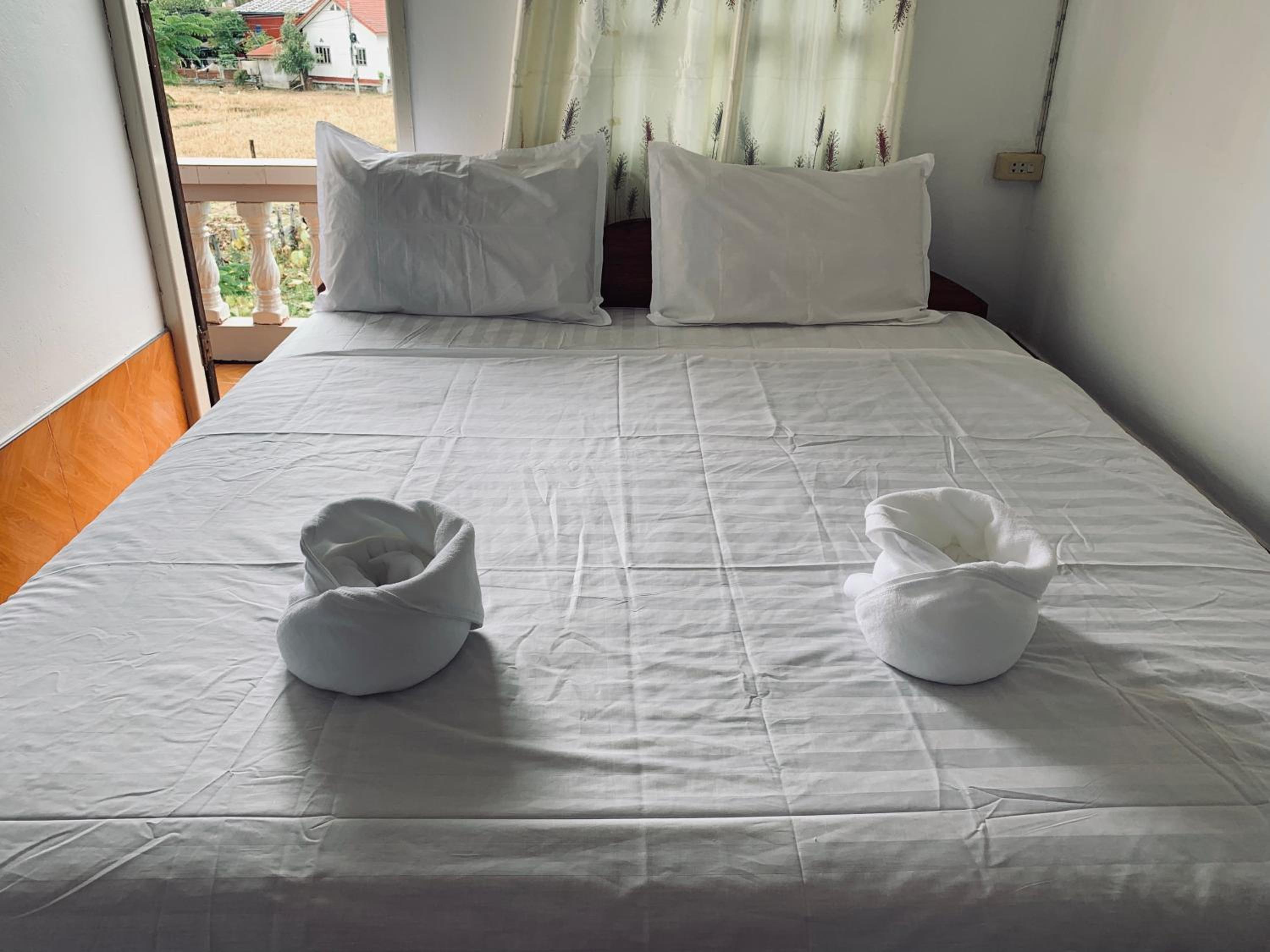 Standard Double Room - Photo 3