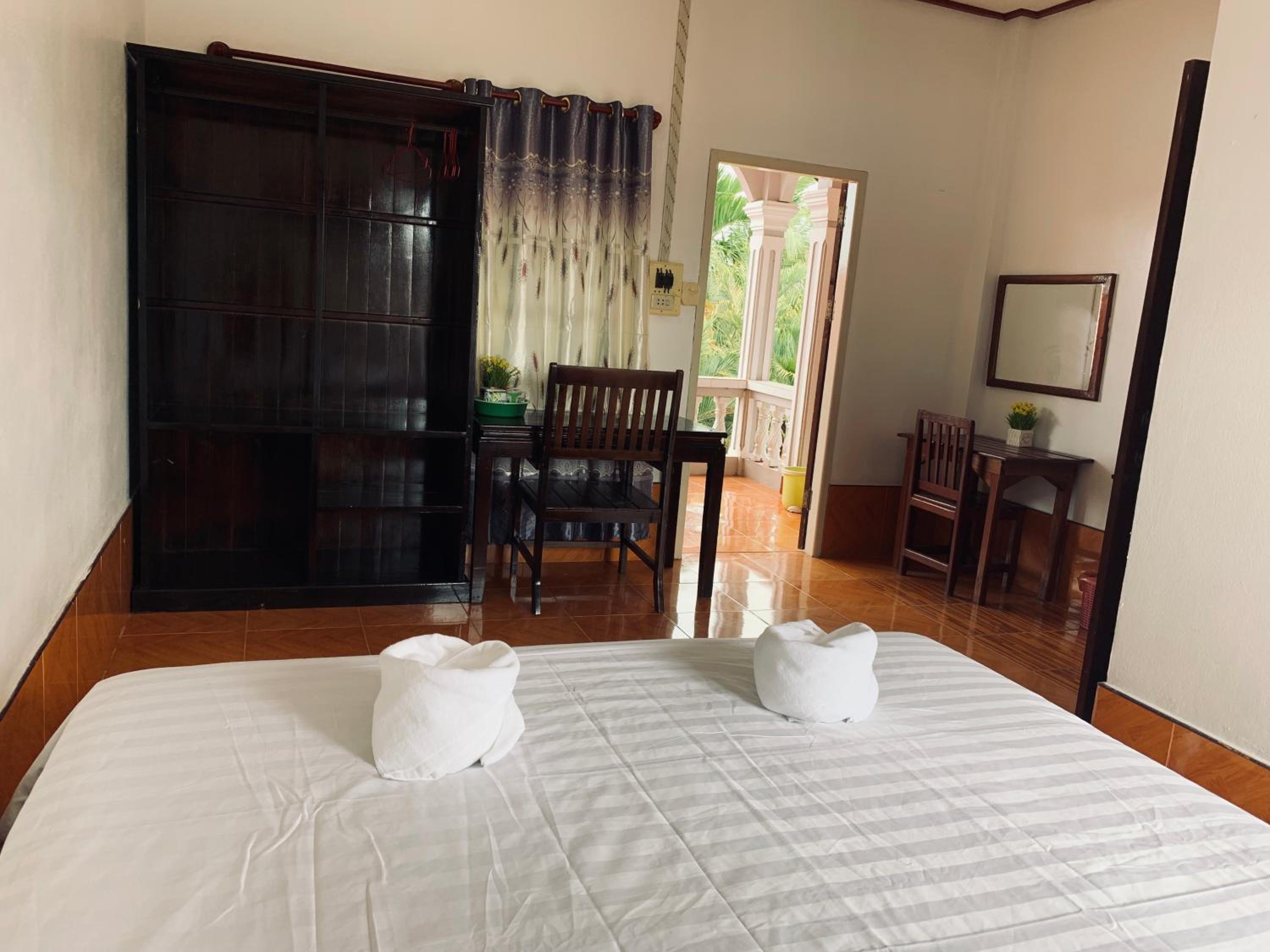 Standard Double Room with Fan - Photo 6