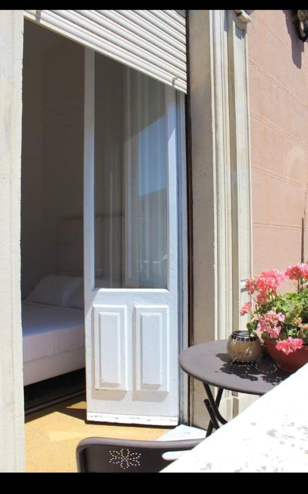 Deluxe Double or Twin Room with Balcony photo 3