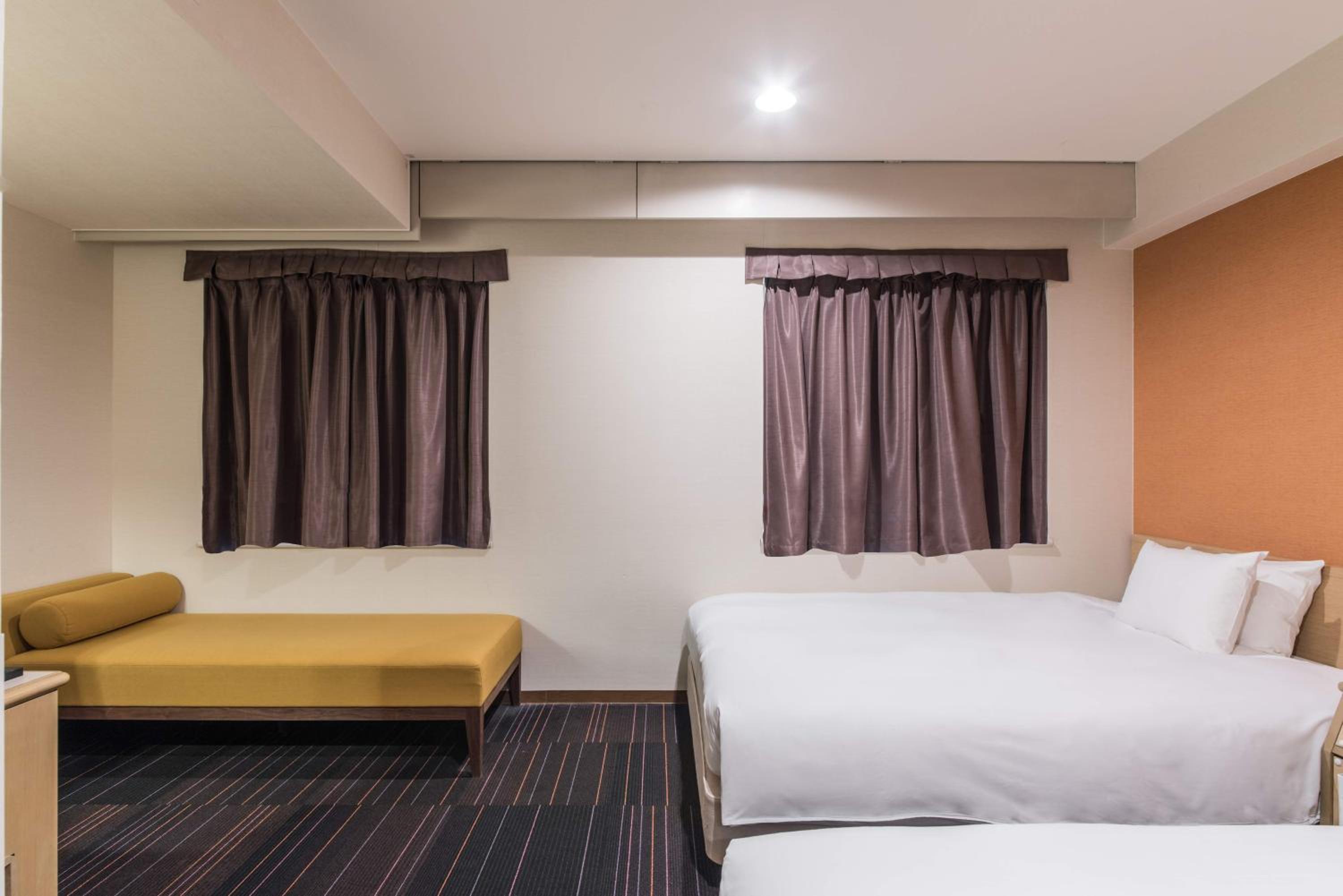 Superior Twin Room (2 Double Beds) - Non-Smoking