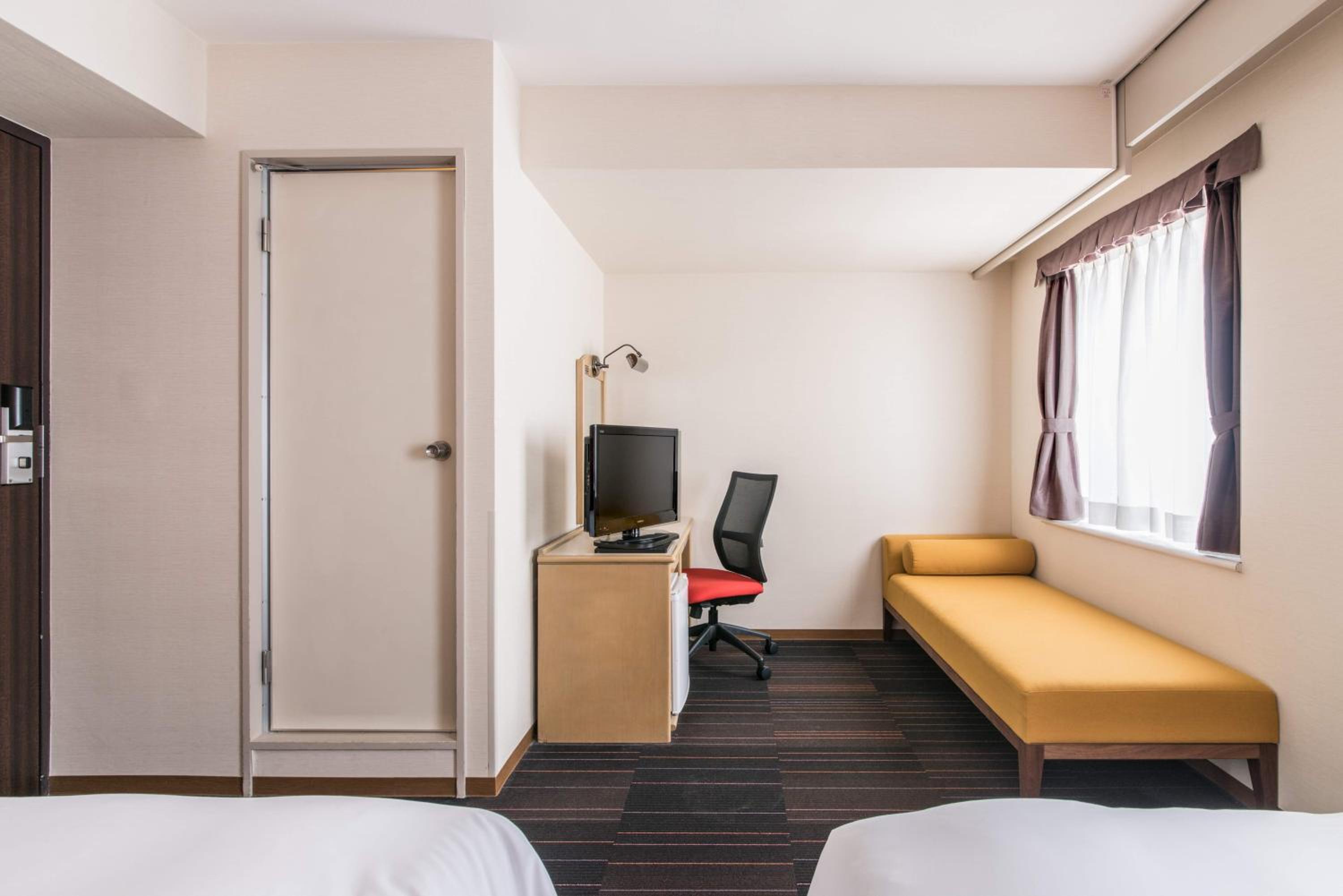 Superior Twin Room (2 Double Beds) - Non-Smoking