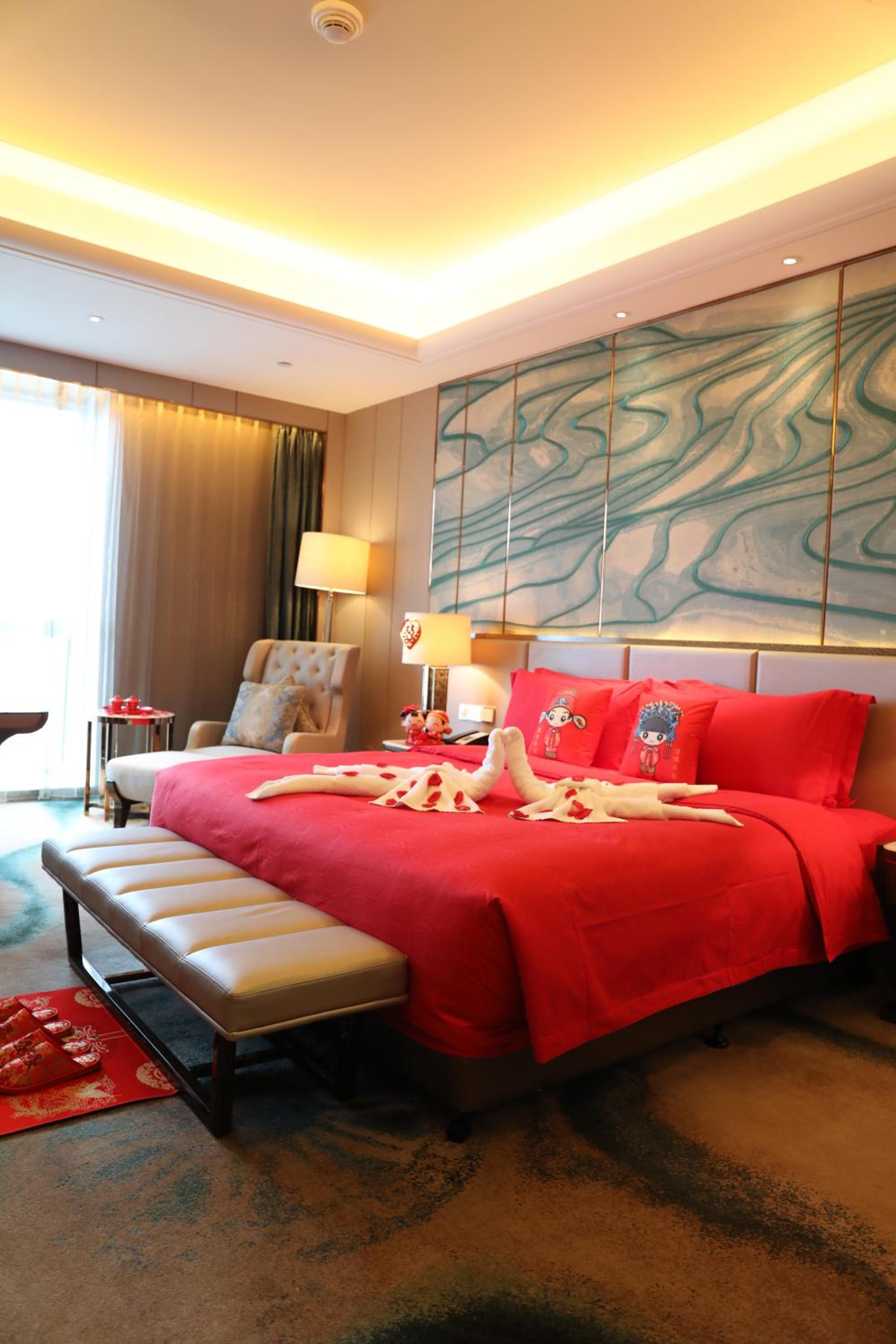 Deluxe King Room photo 3