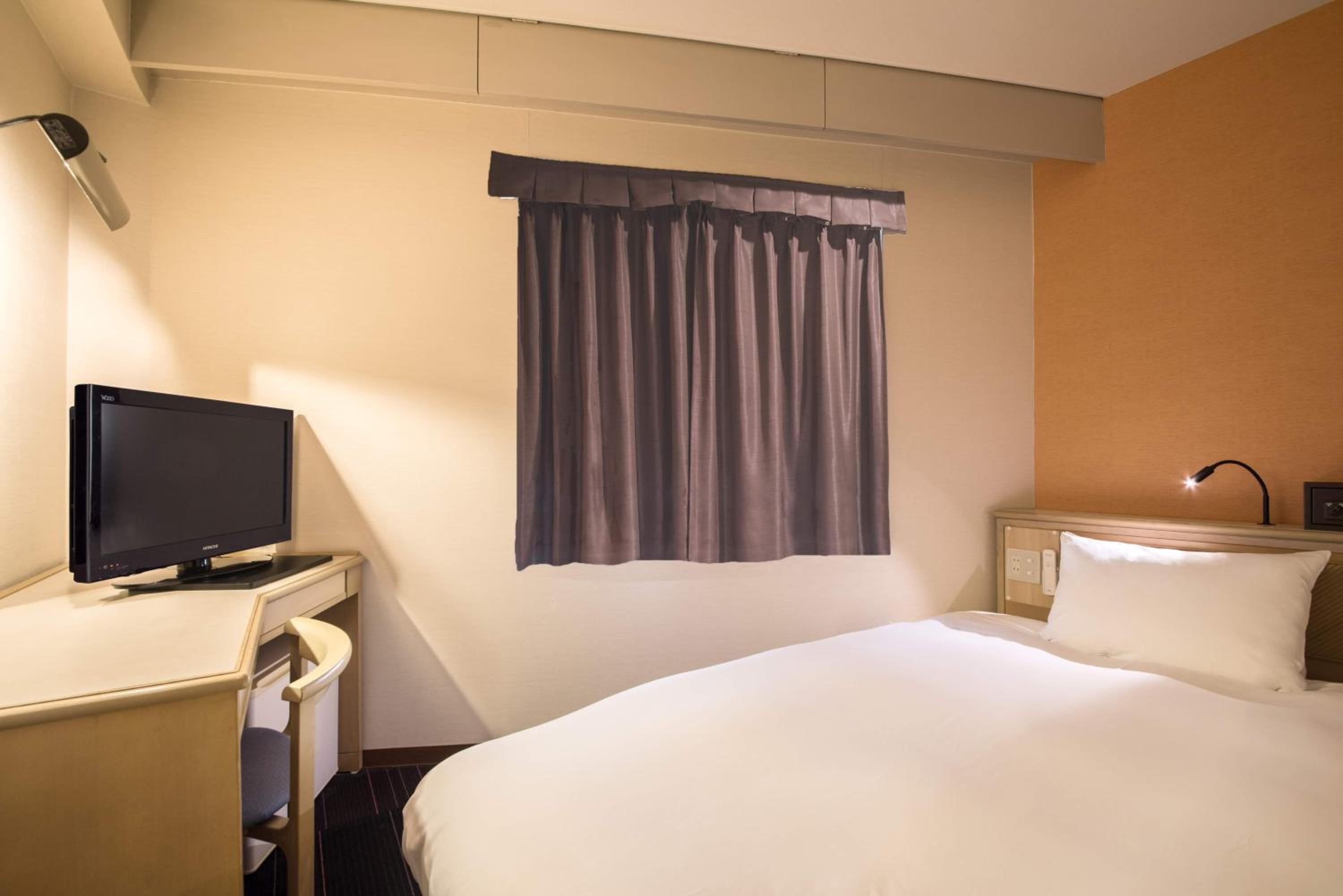 Standard Single Room - Non-Smoking