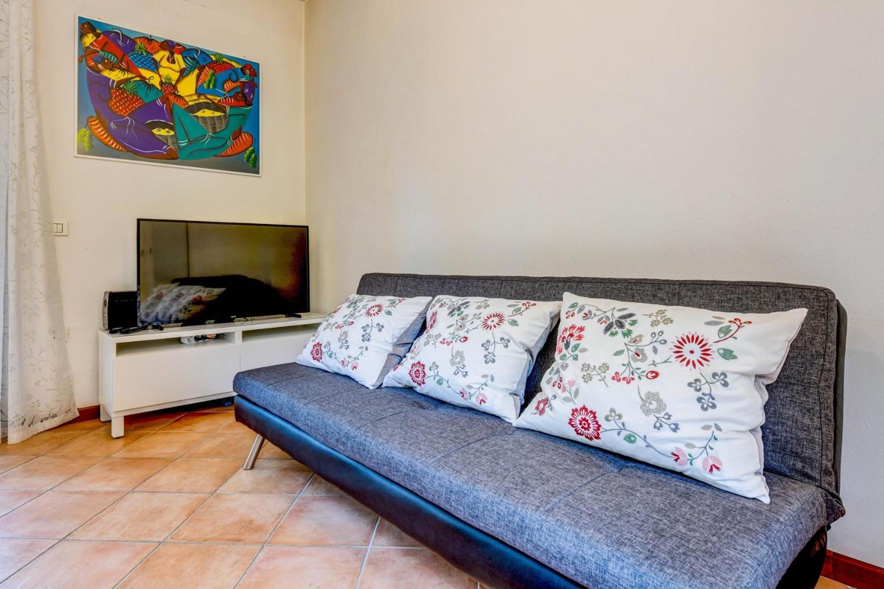 Two-Bedroom House photo 1
