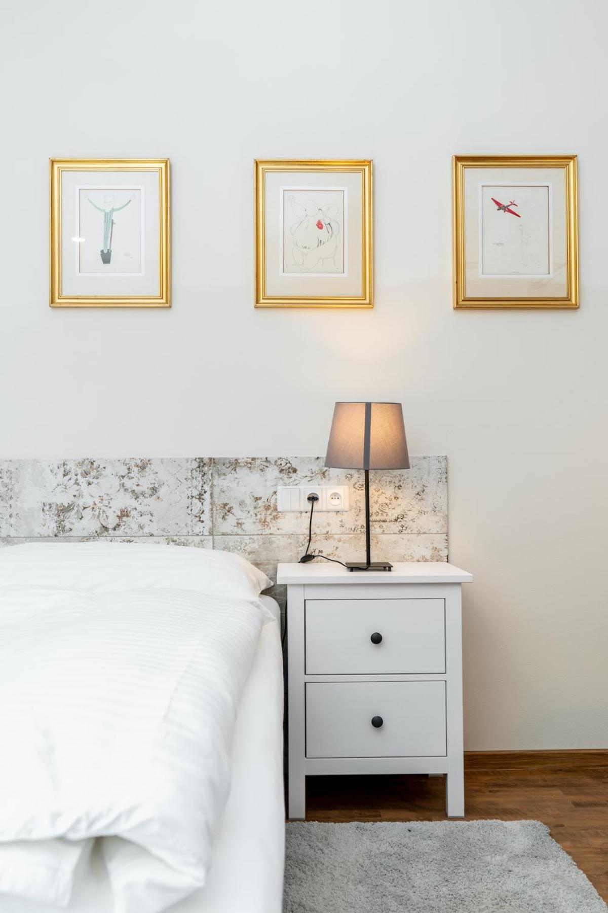 Double or Twin Room with Terrace - Photo 12