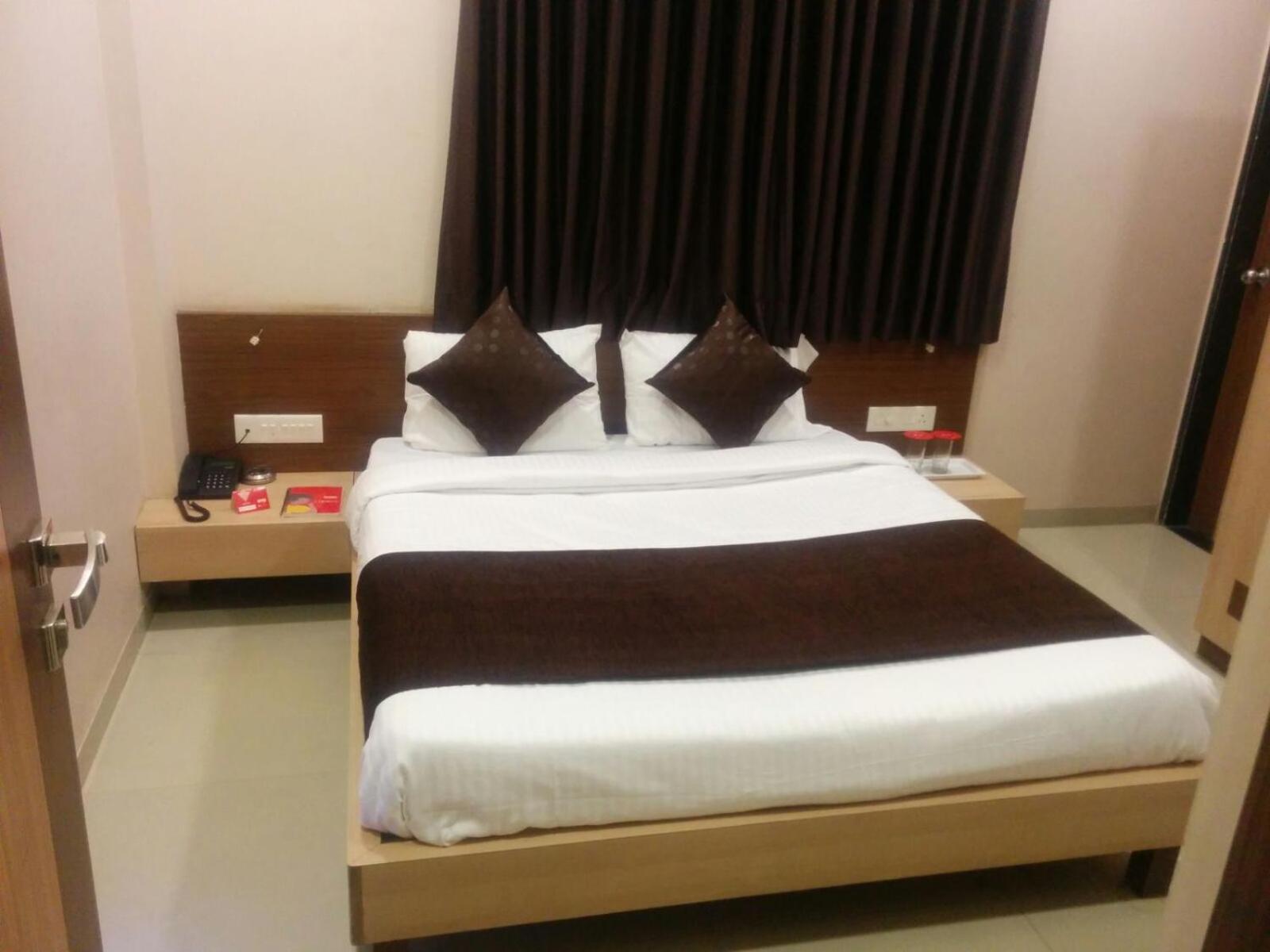 Standard Double Room - Photo 2