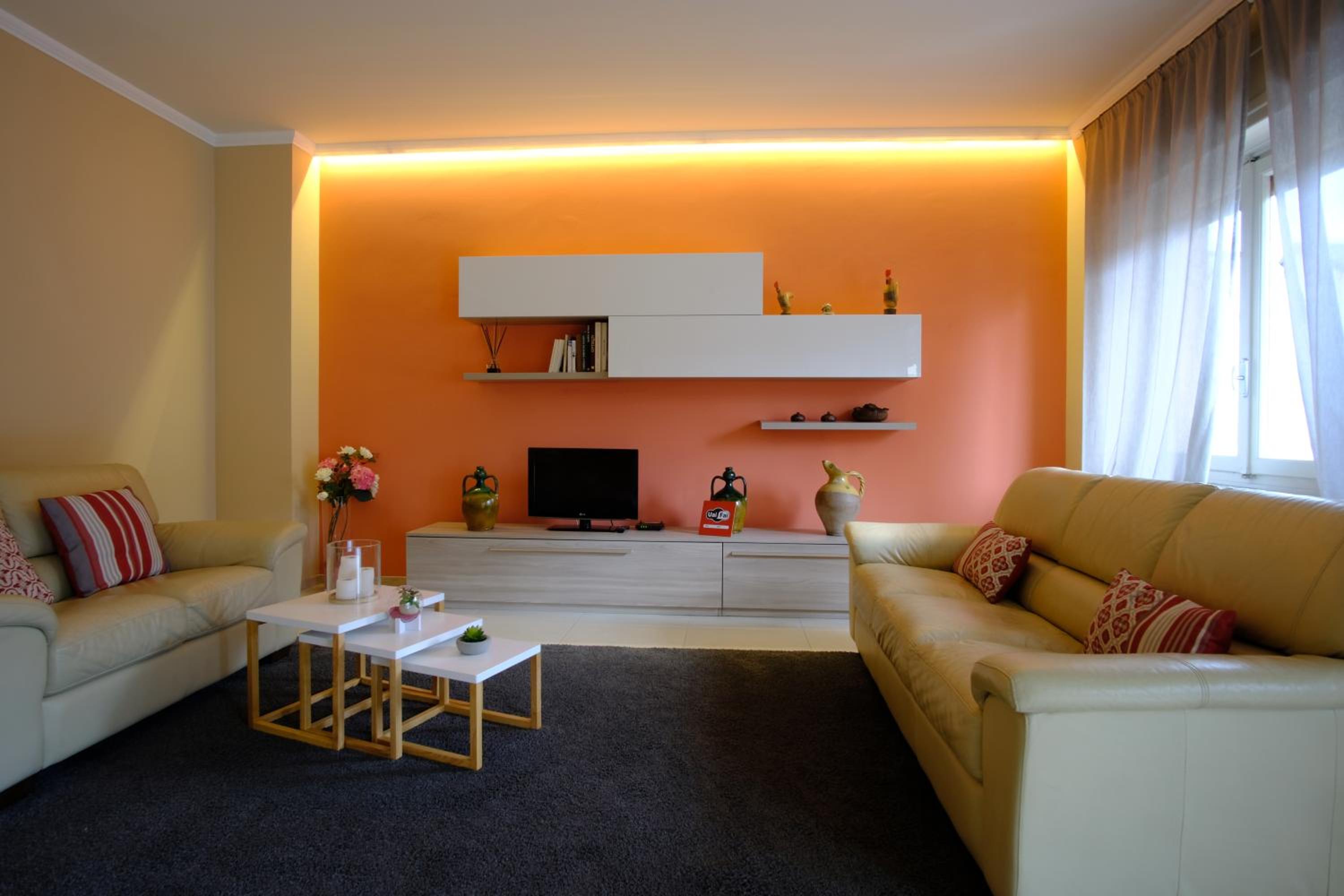 Apartment photo 1