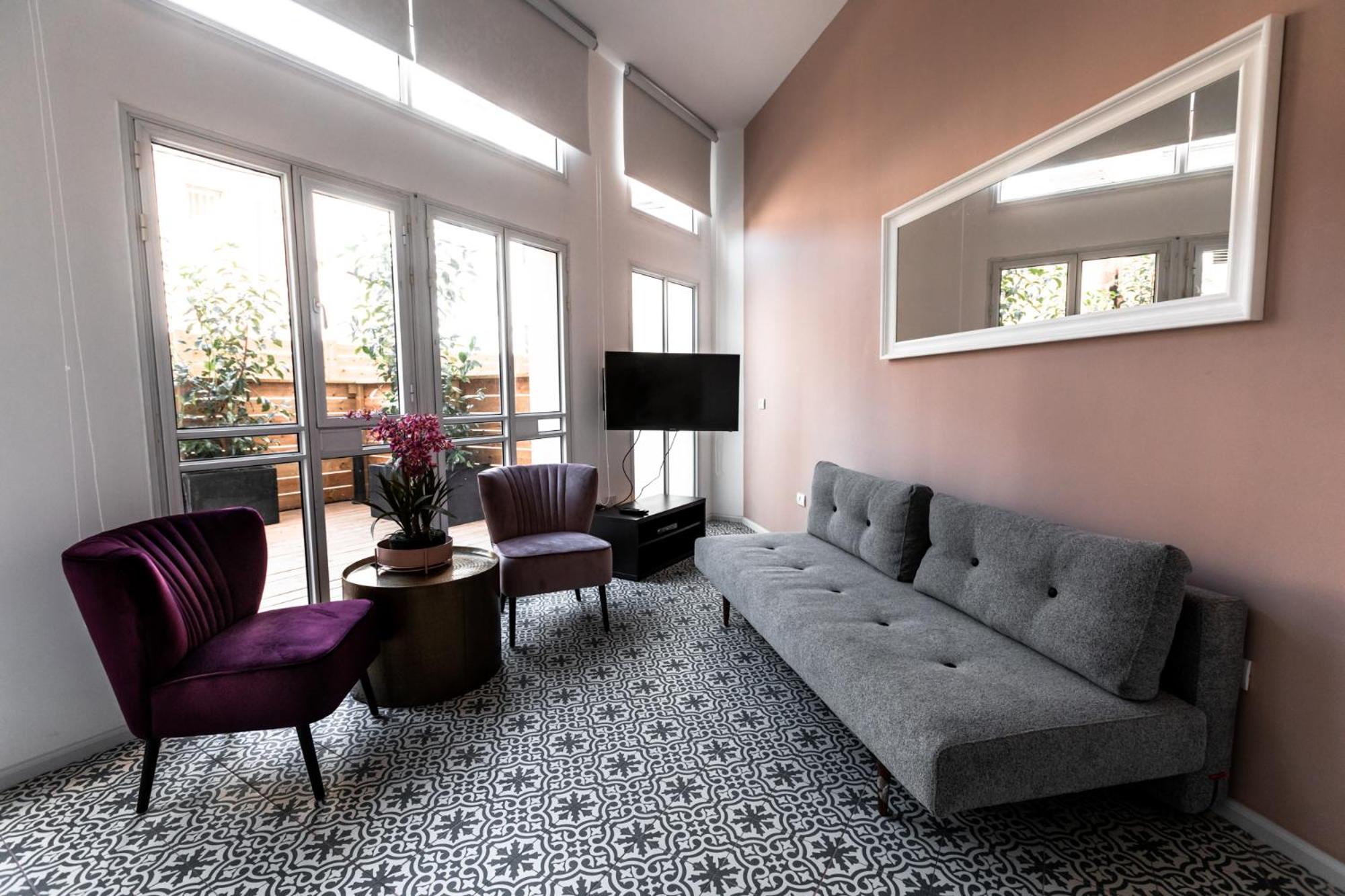 Apartment with Terrace