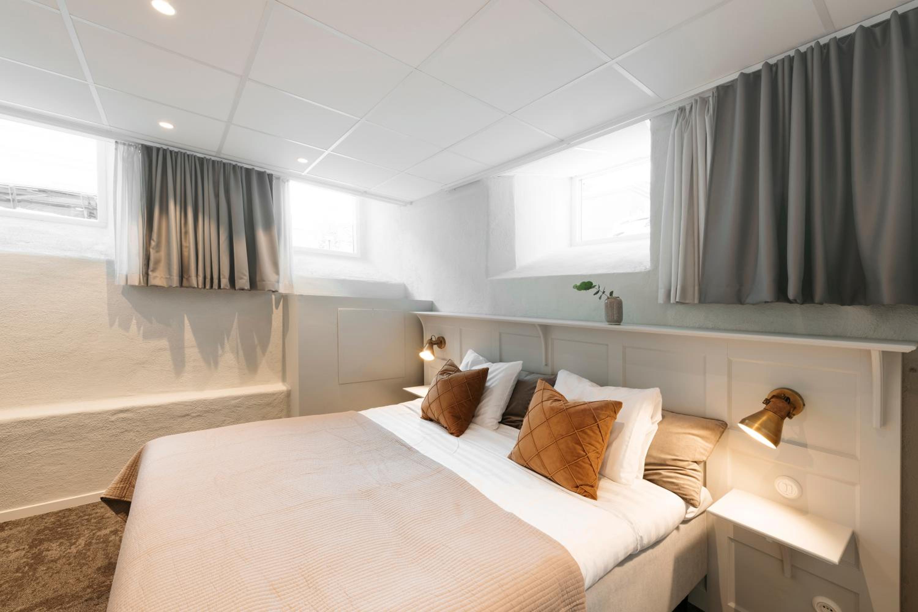 Twin Room - Photo 14