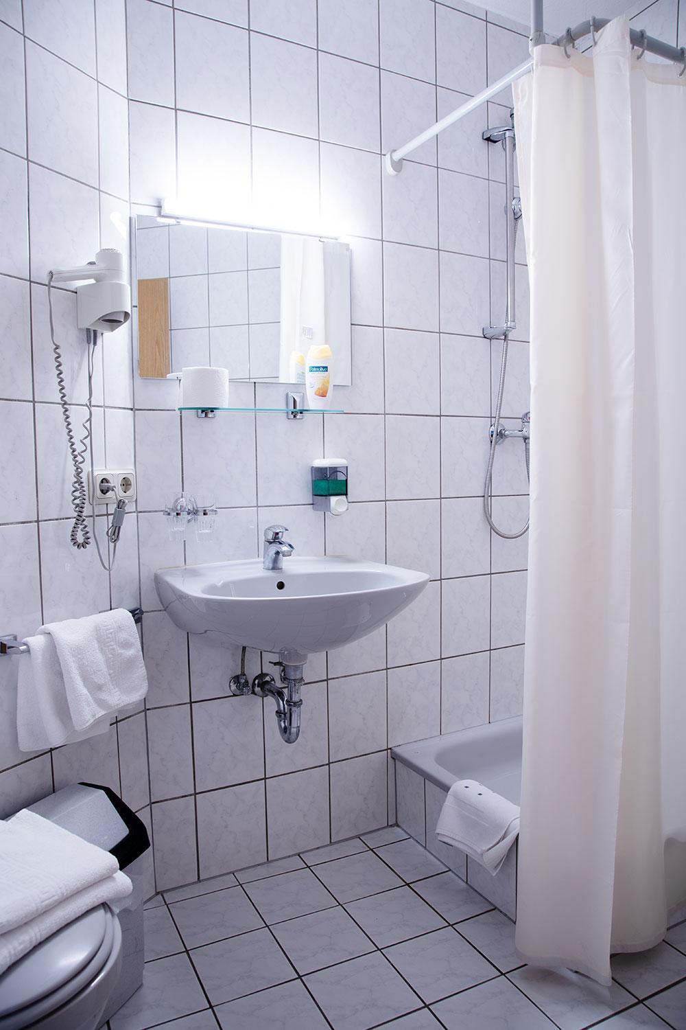 Double Room - Photo 4