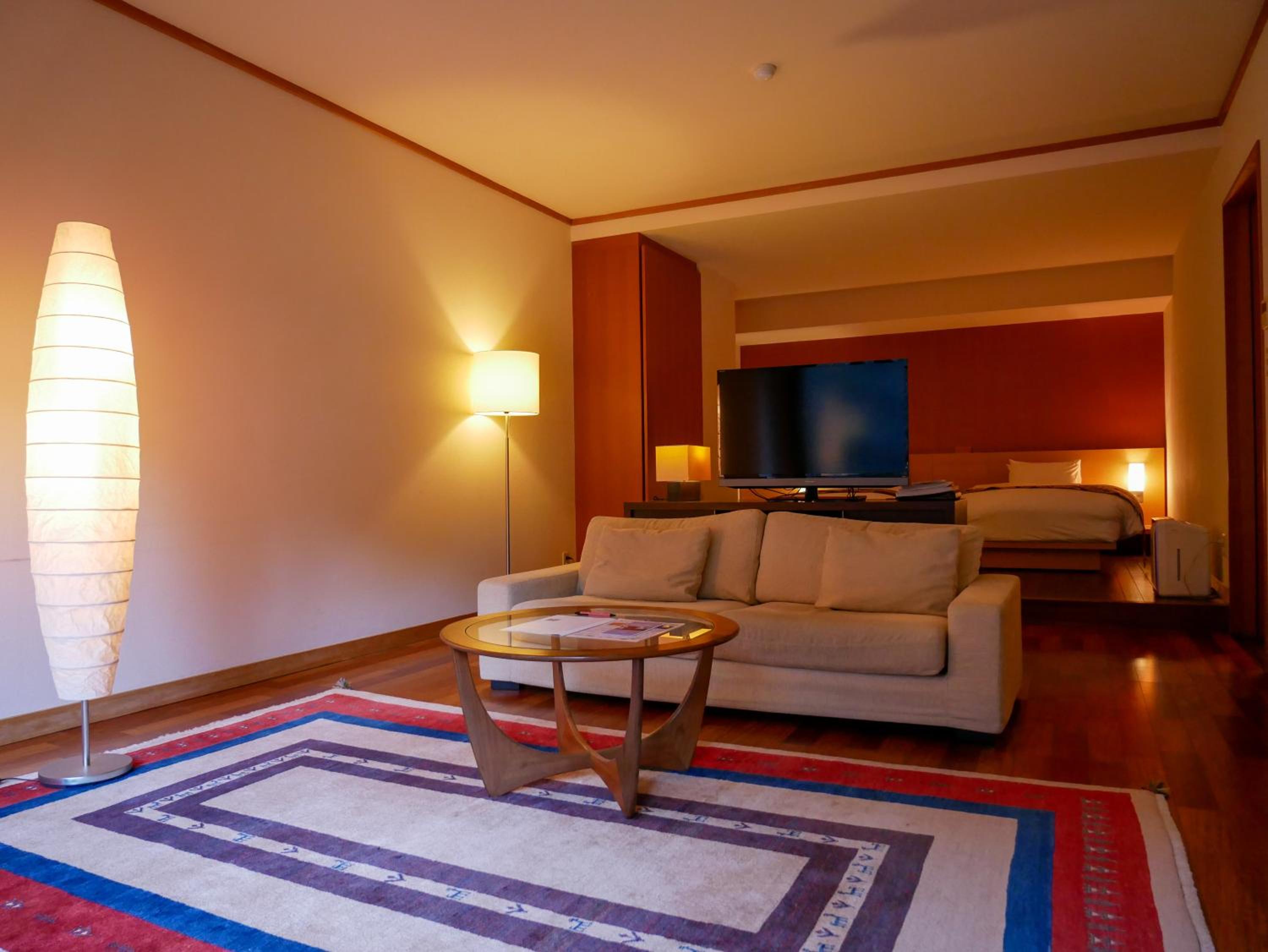 Deluxe Twin Room with Open-Air Bath with Seiryu-an Room