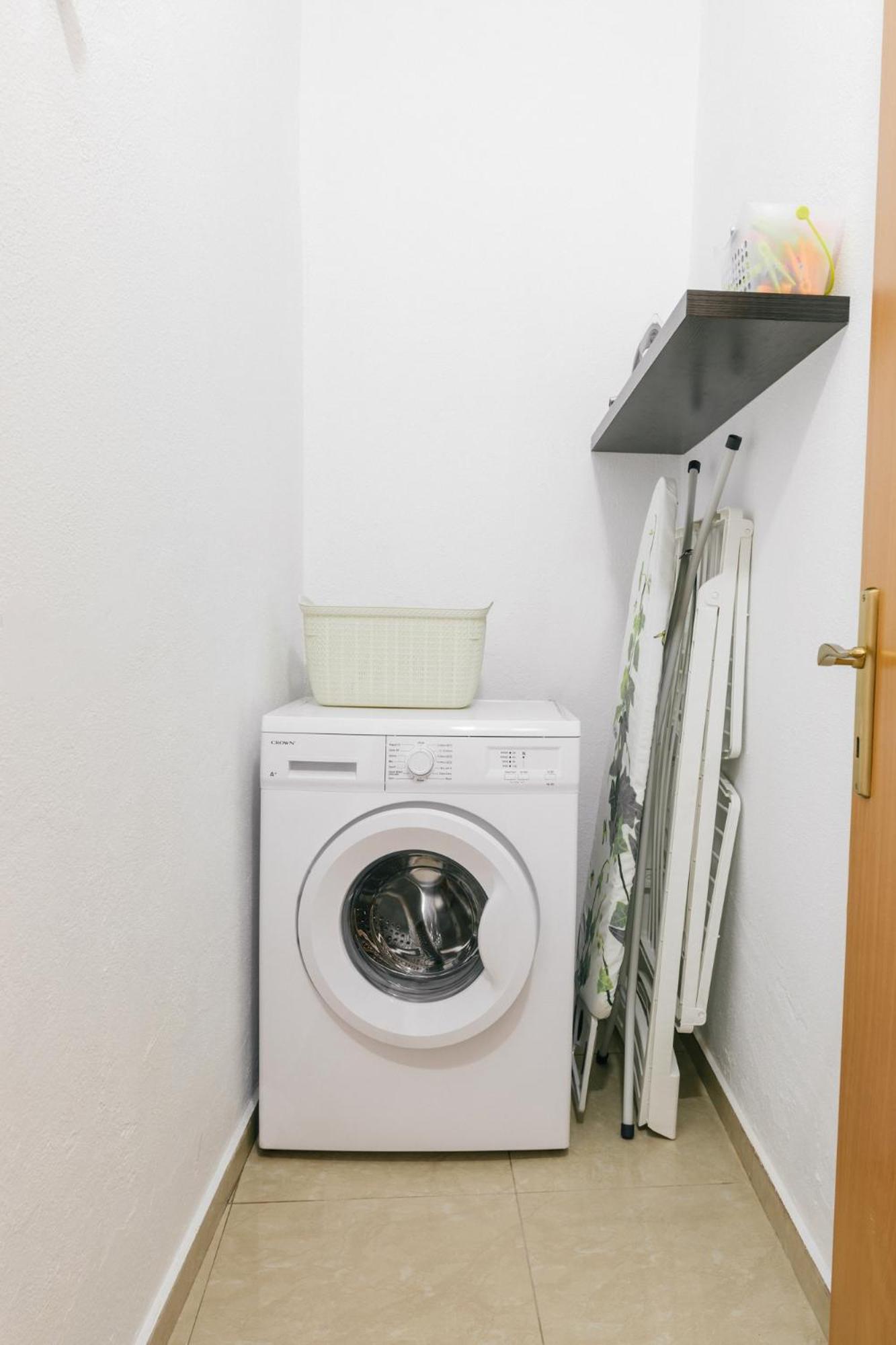 Three-Bedroom Apartment - Photo 7