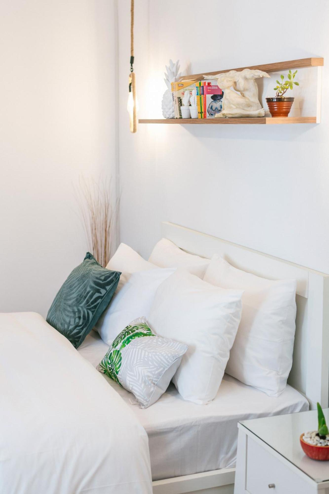 Three-Bedroom Apartment - Photo 36