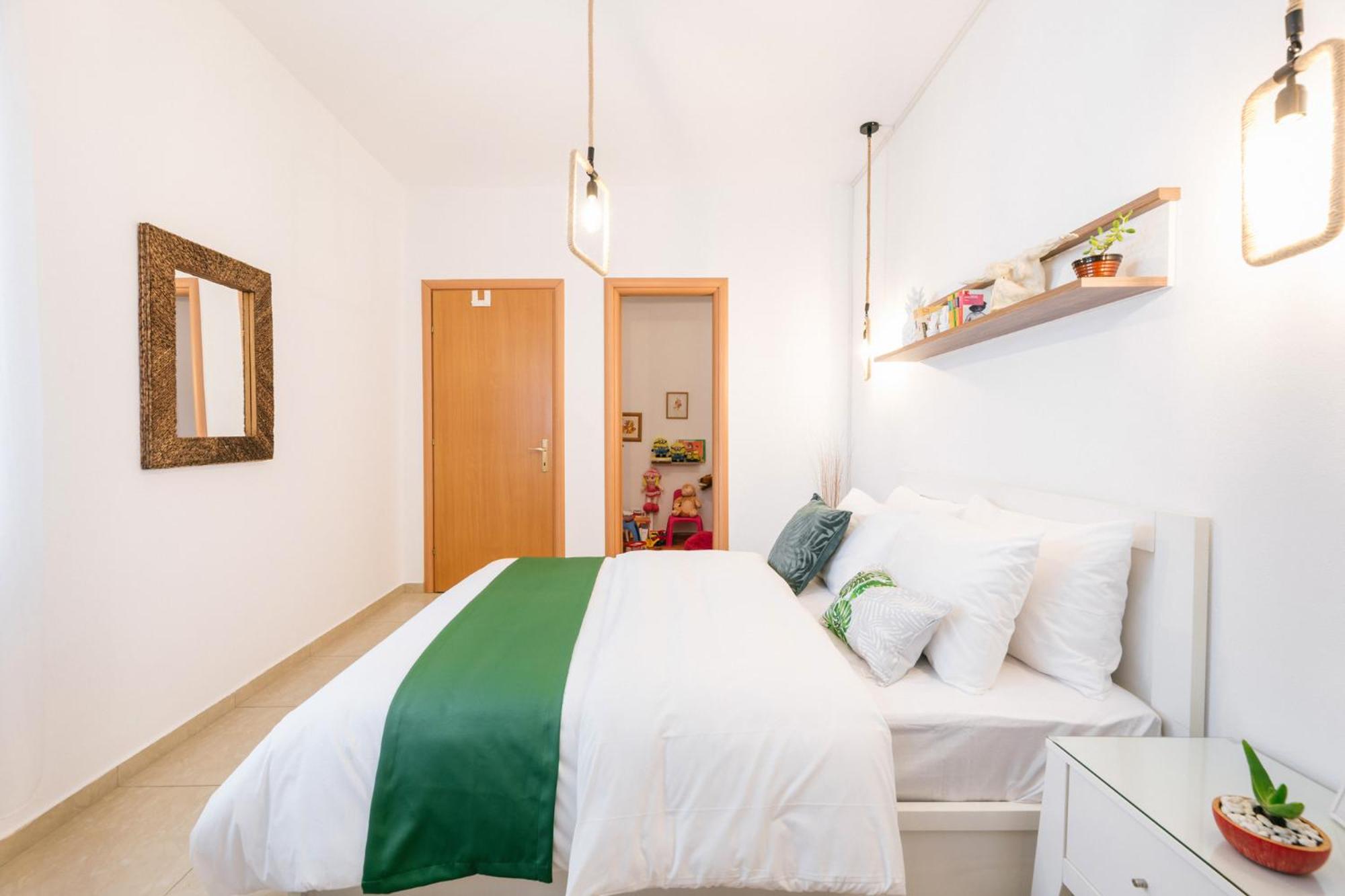 Three-Bedroom Apartment - Photo 34