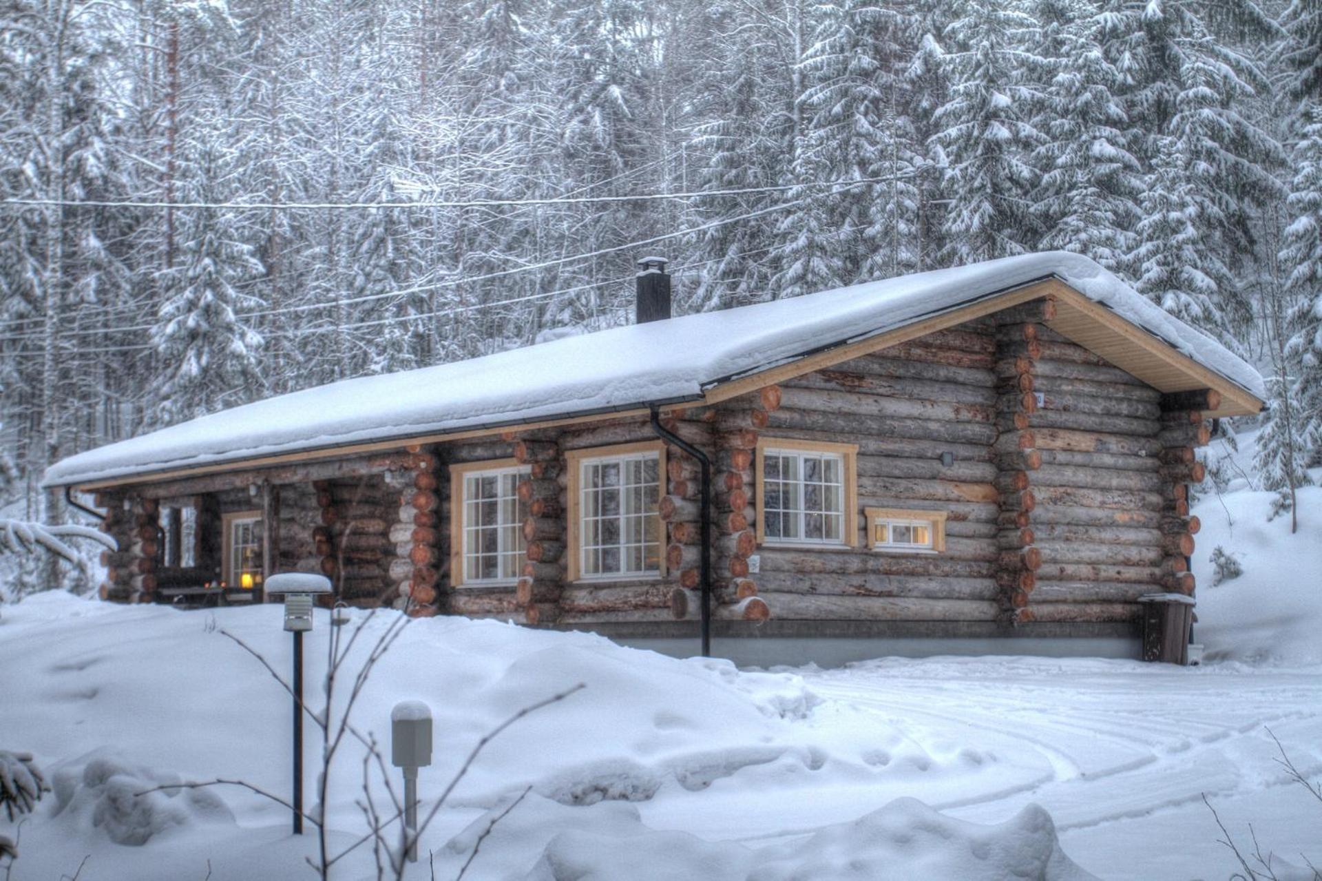 Three-Bedroom Cottage With Sauna