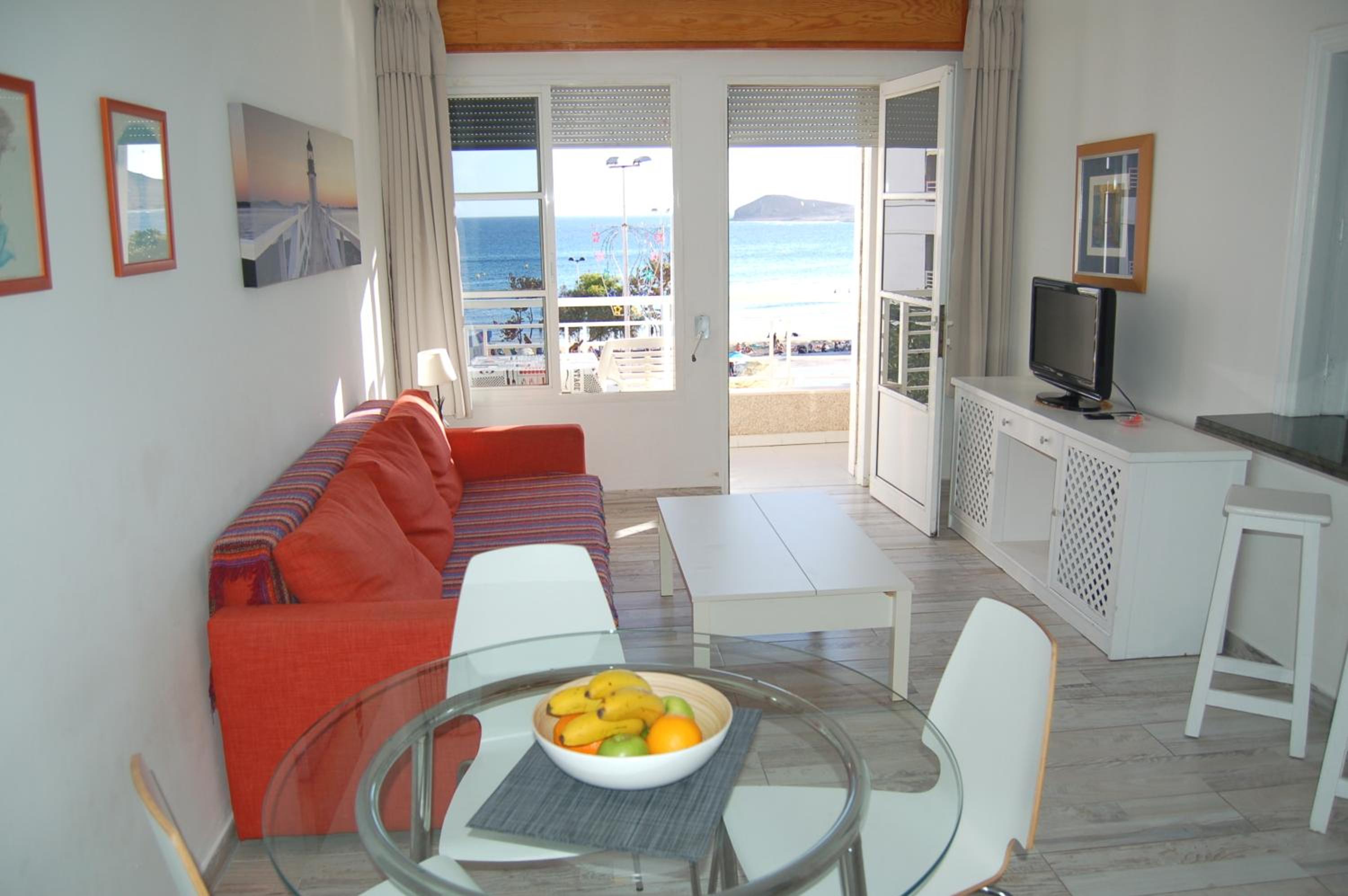 Apartment with Sea View photo 3